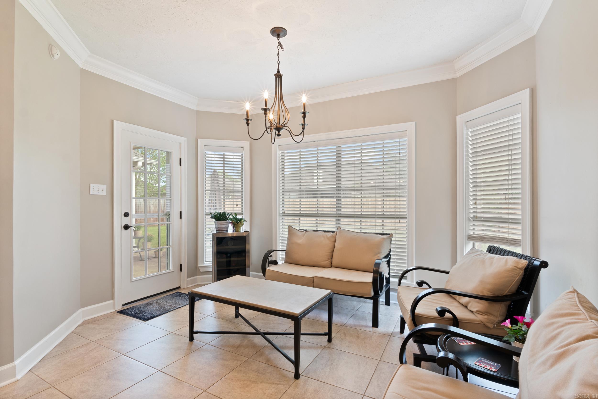 3035 Crawford Loop