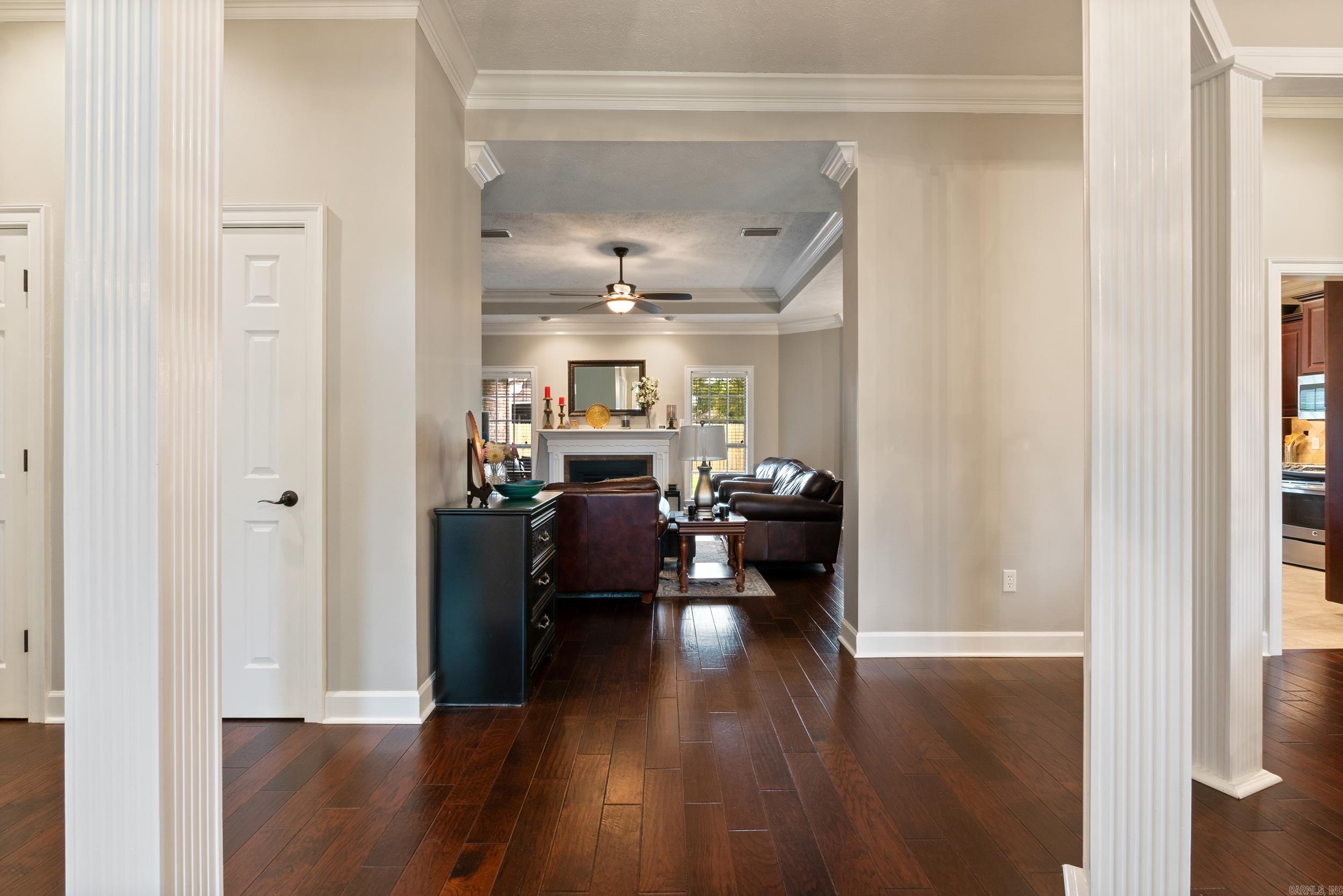 3035 Crawford Loop