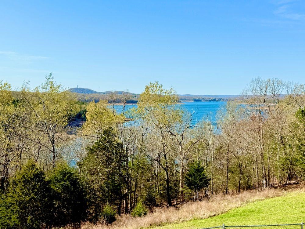 10019  Promise Land  Mountain Home, AR