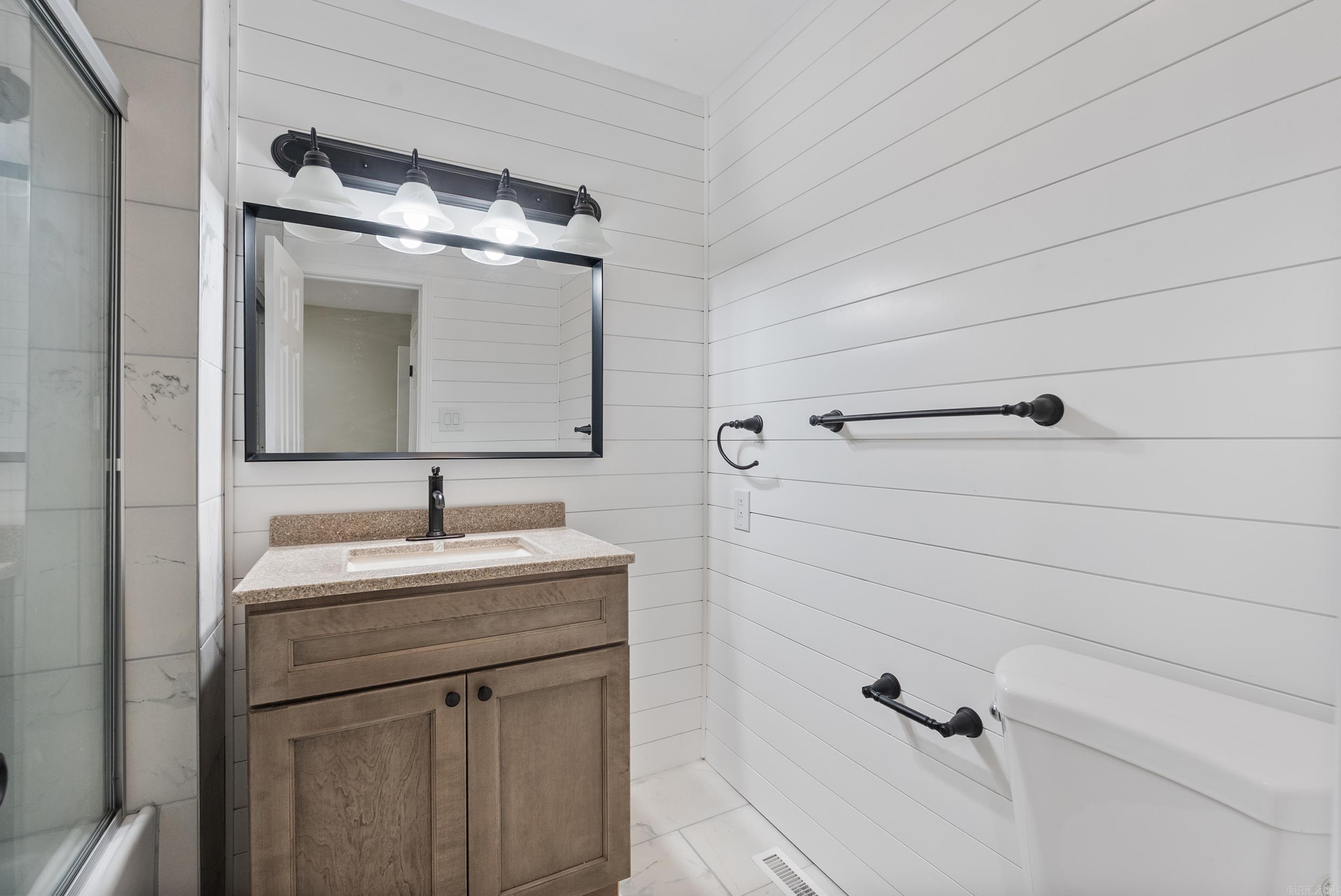 2323  Pinewood  Heber Springs, AR