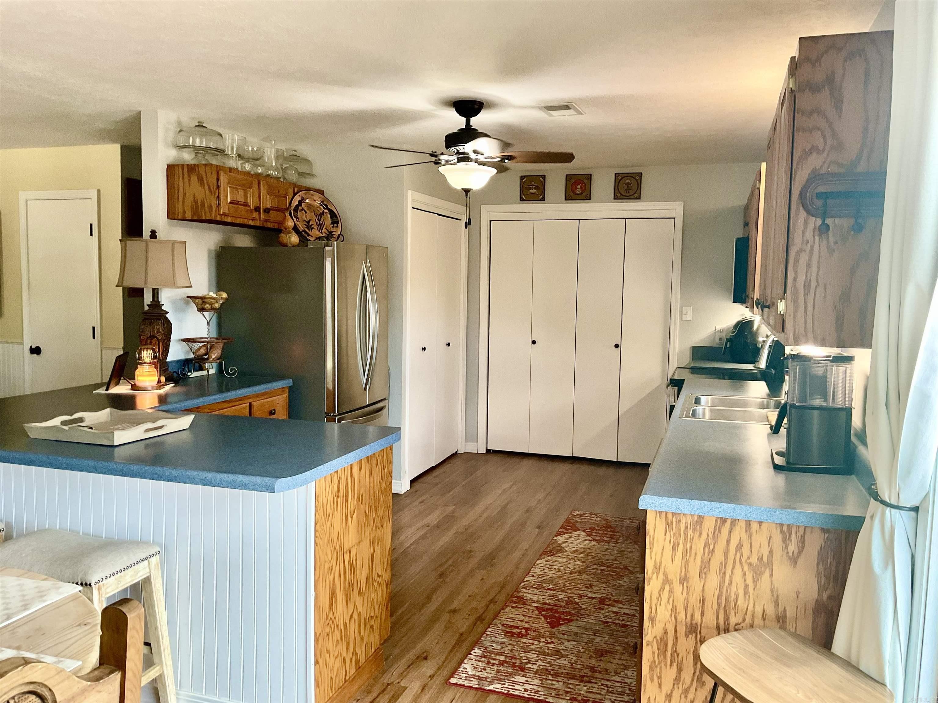 1883 Marion County Road 2027  Yellville, AR