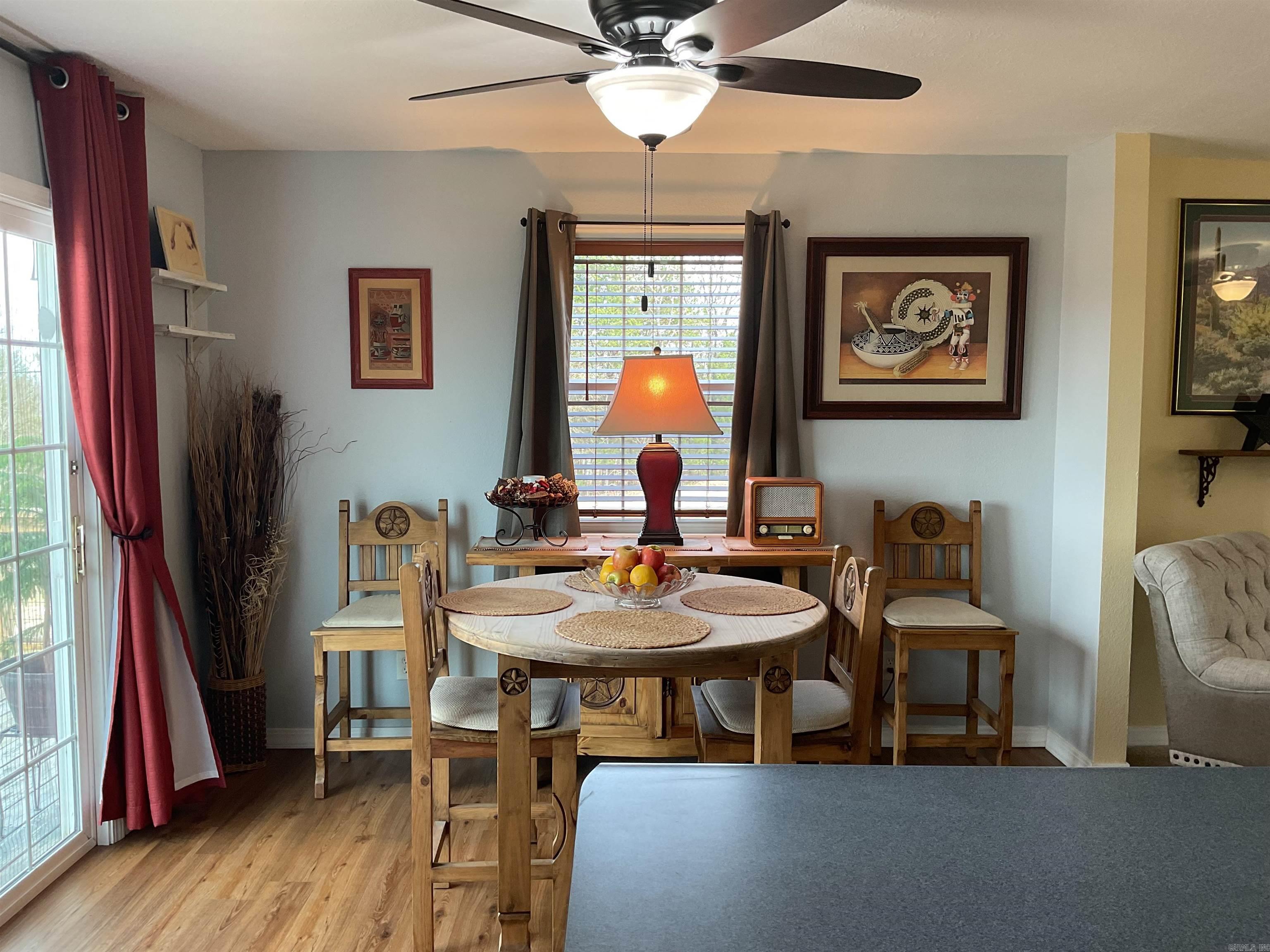 1883 Marion County Road 2027  Yellville, AR