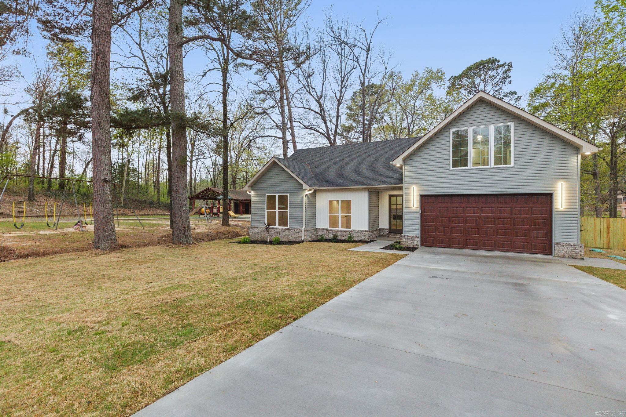 15210  Sara Drive  Little Rock, AR
