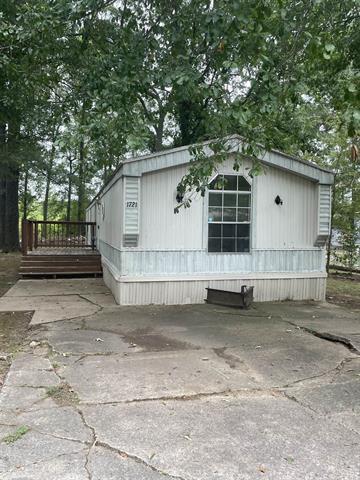 1721  Leonard Dr  Jacksonville, AR