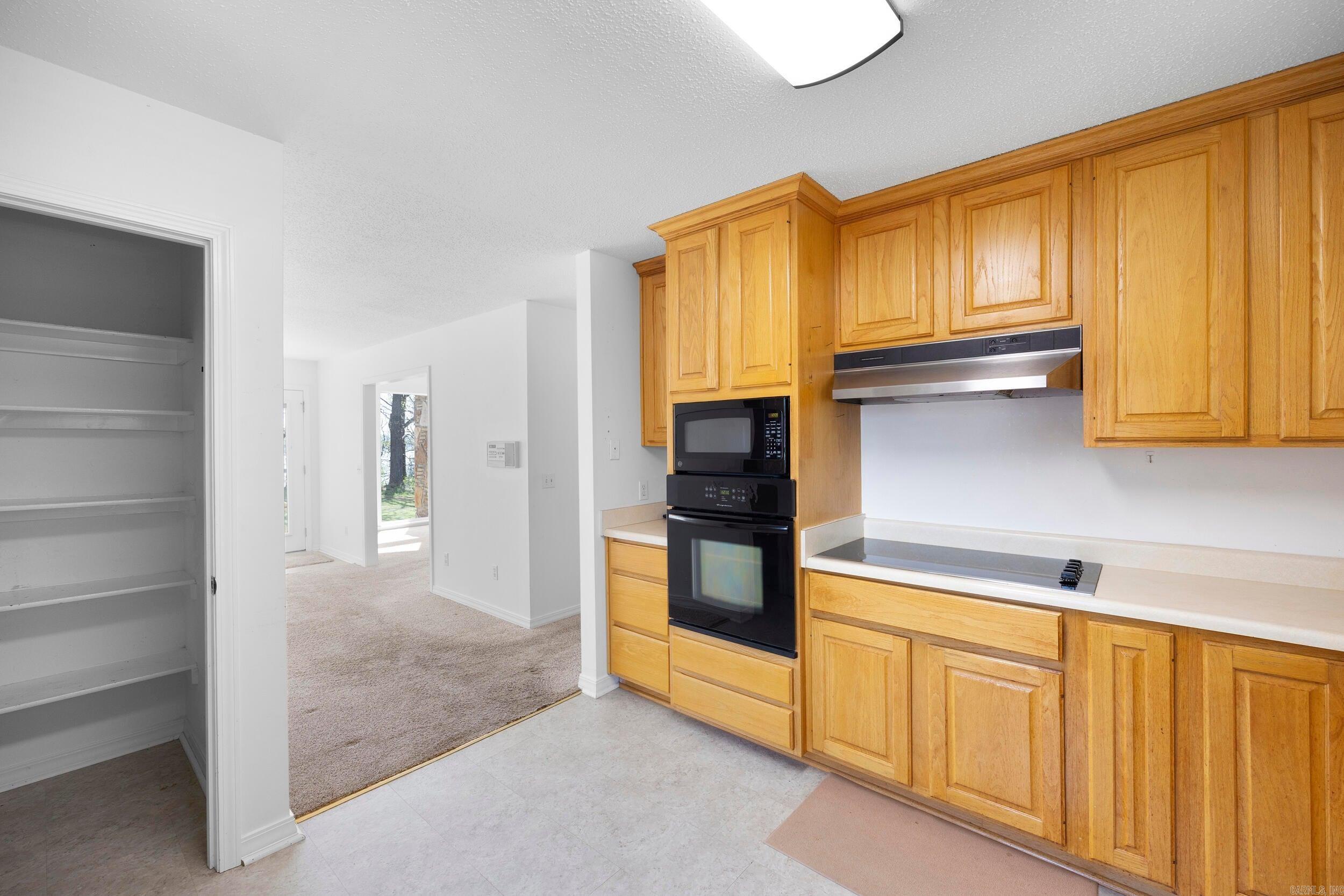 329  Scott Ln  Russellville, AR