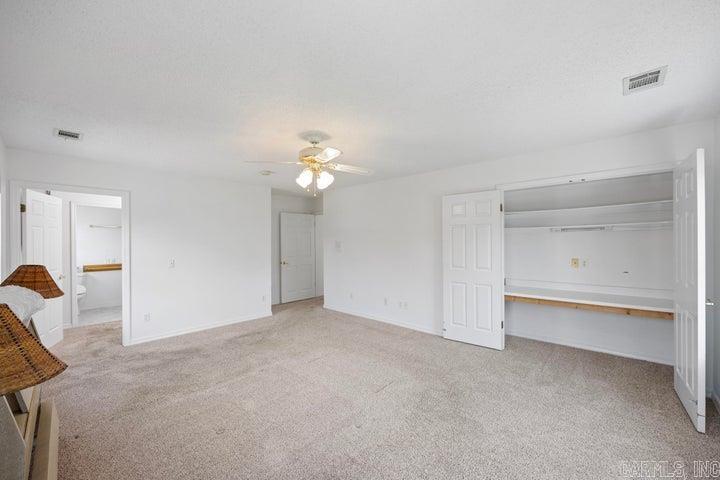 329  Scott Ln  Russellville, AR