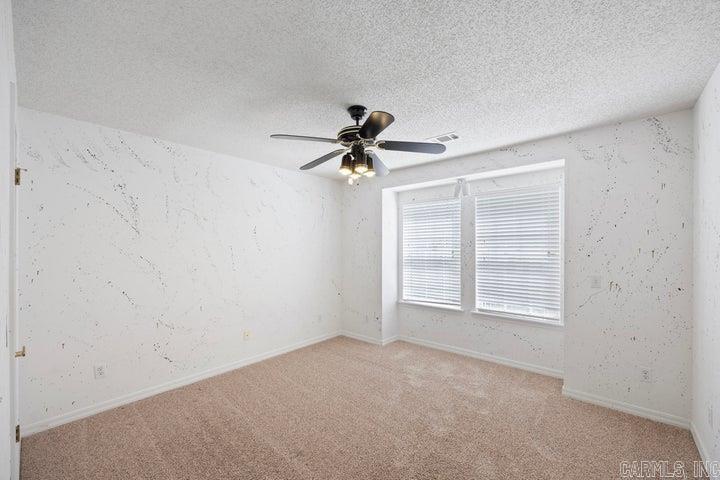 329  Scott Ln  Russellville, AR