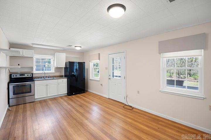 329  Scott Ln  Russellville, AR