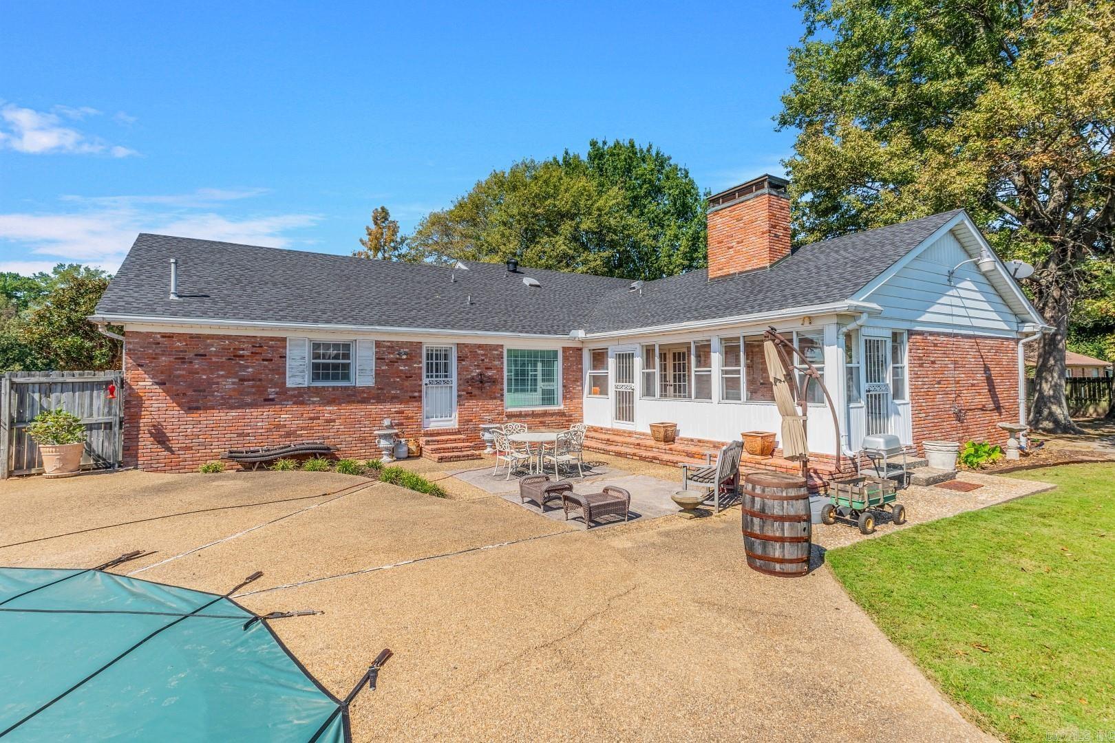 200  Chestnut Drive  England, AR