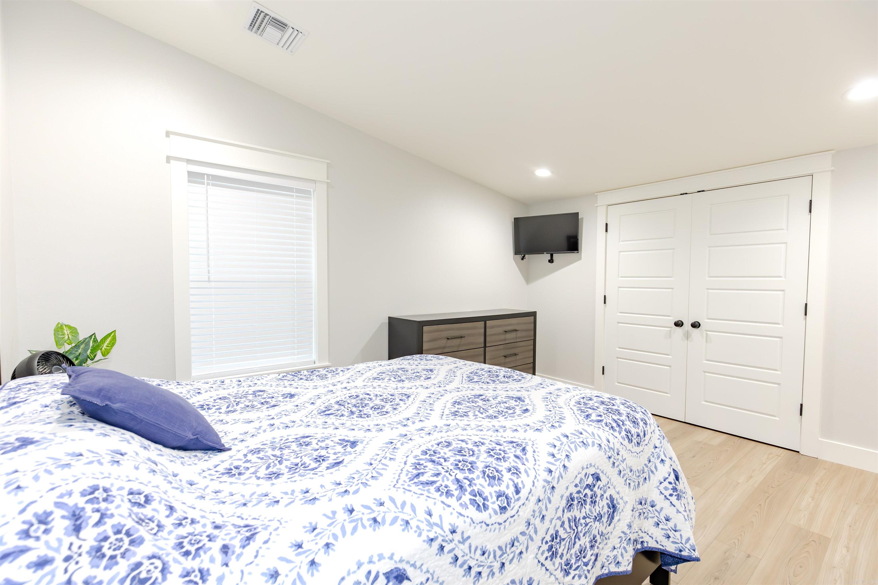 211  Woodland Shores  Clinton, AR