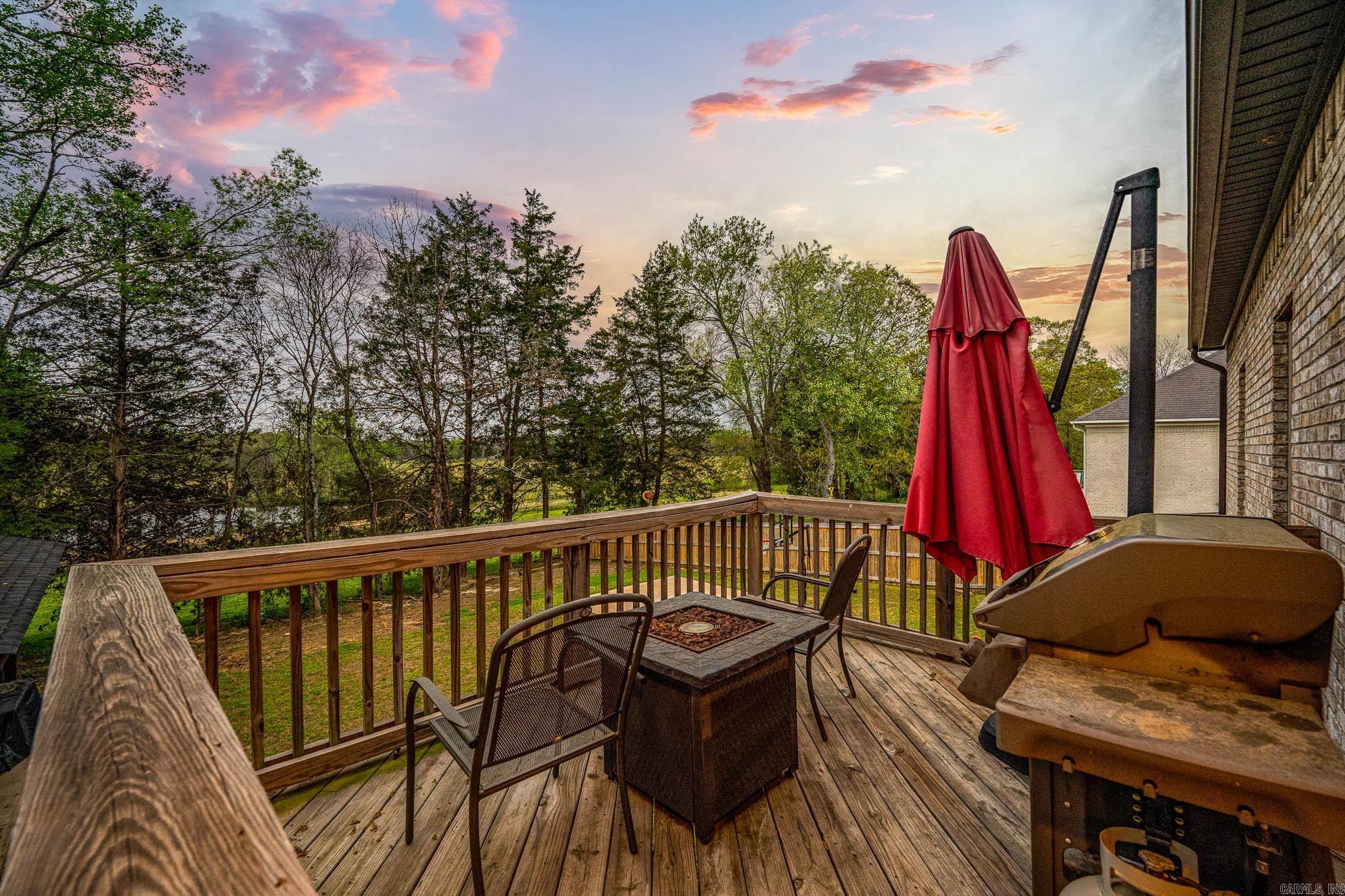 27  Indian Springs Dr.  Greenbrier, AR