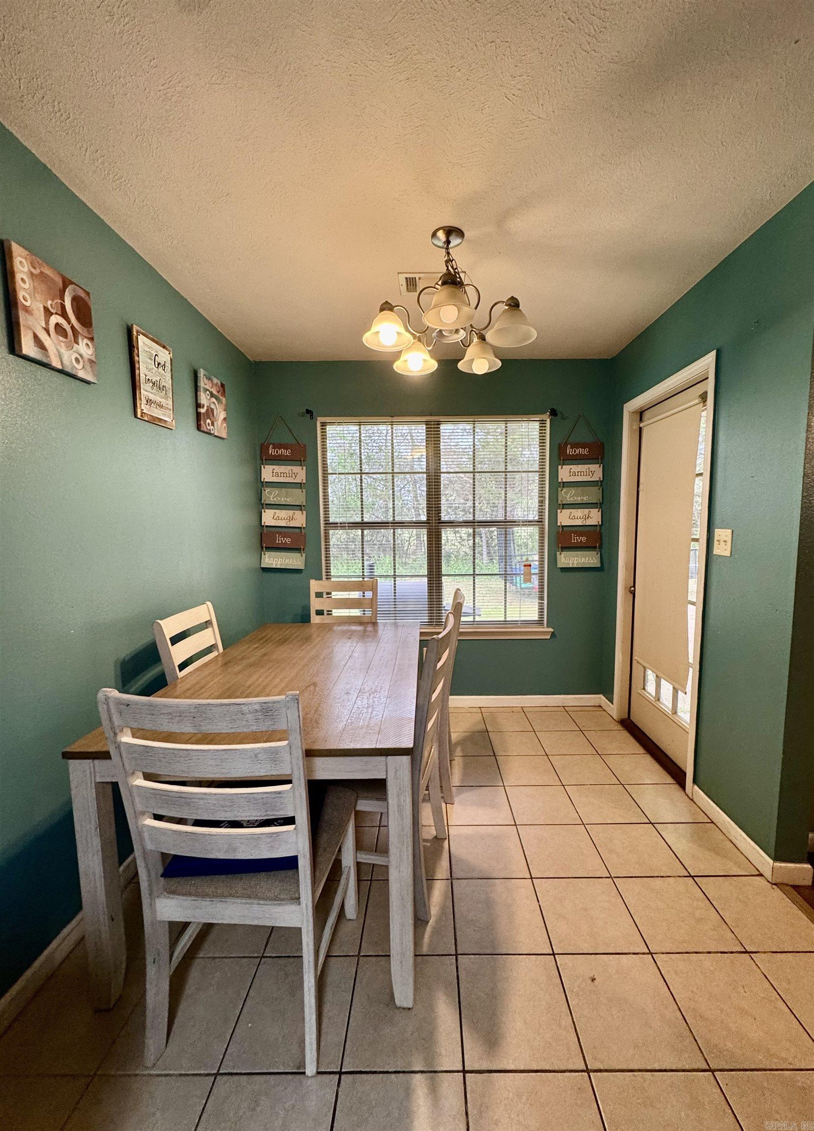 135  Shiloh  Conway, AR