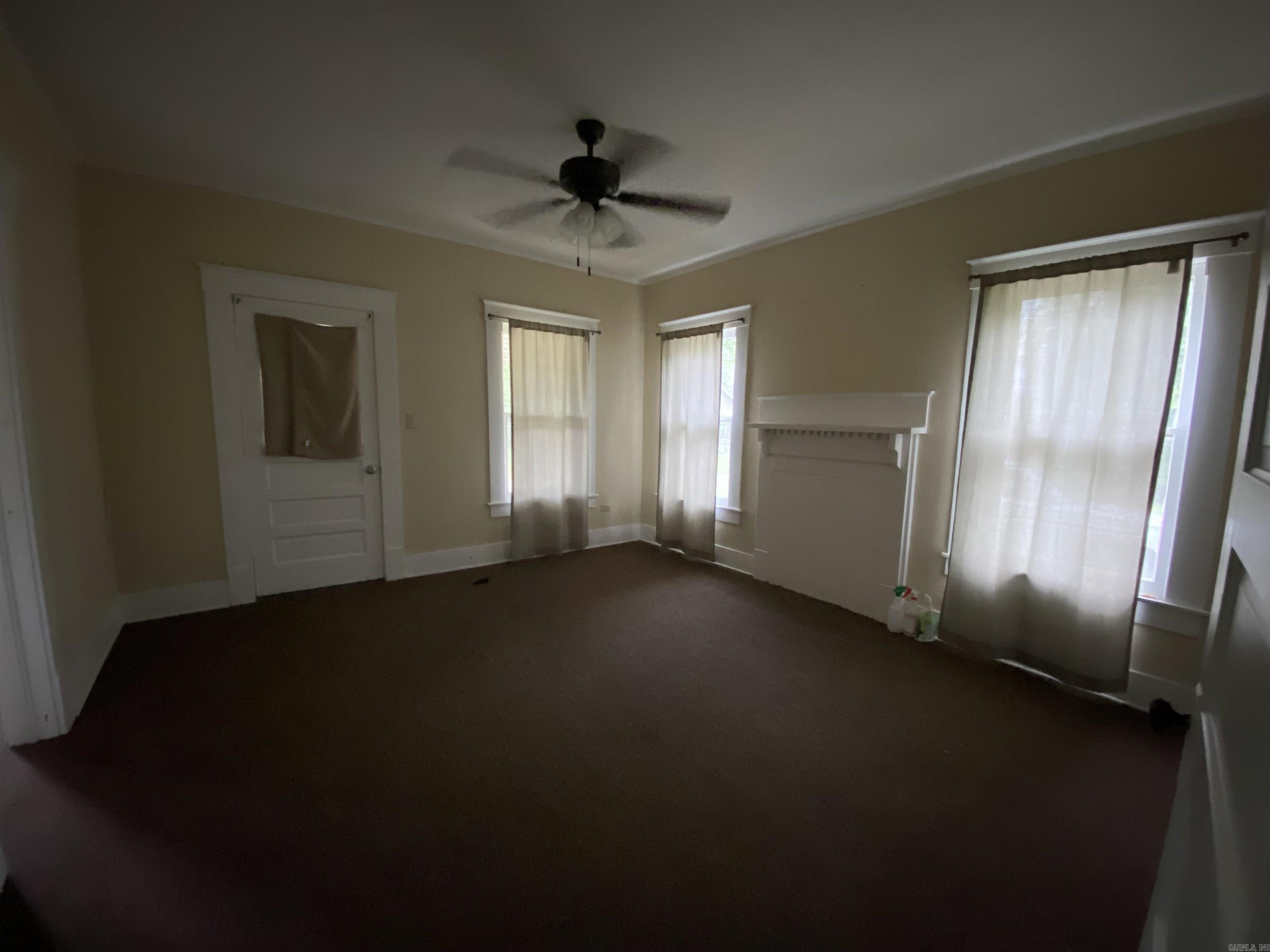 141 N Church  Mineral Sprs., AR