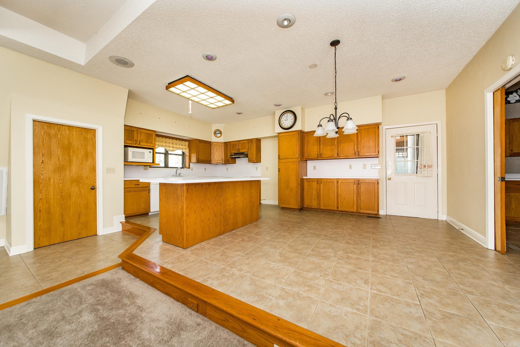 120  Edgemere  Fairfield Bay, AR