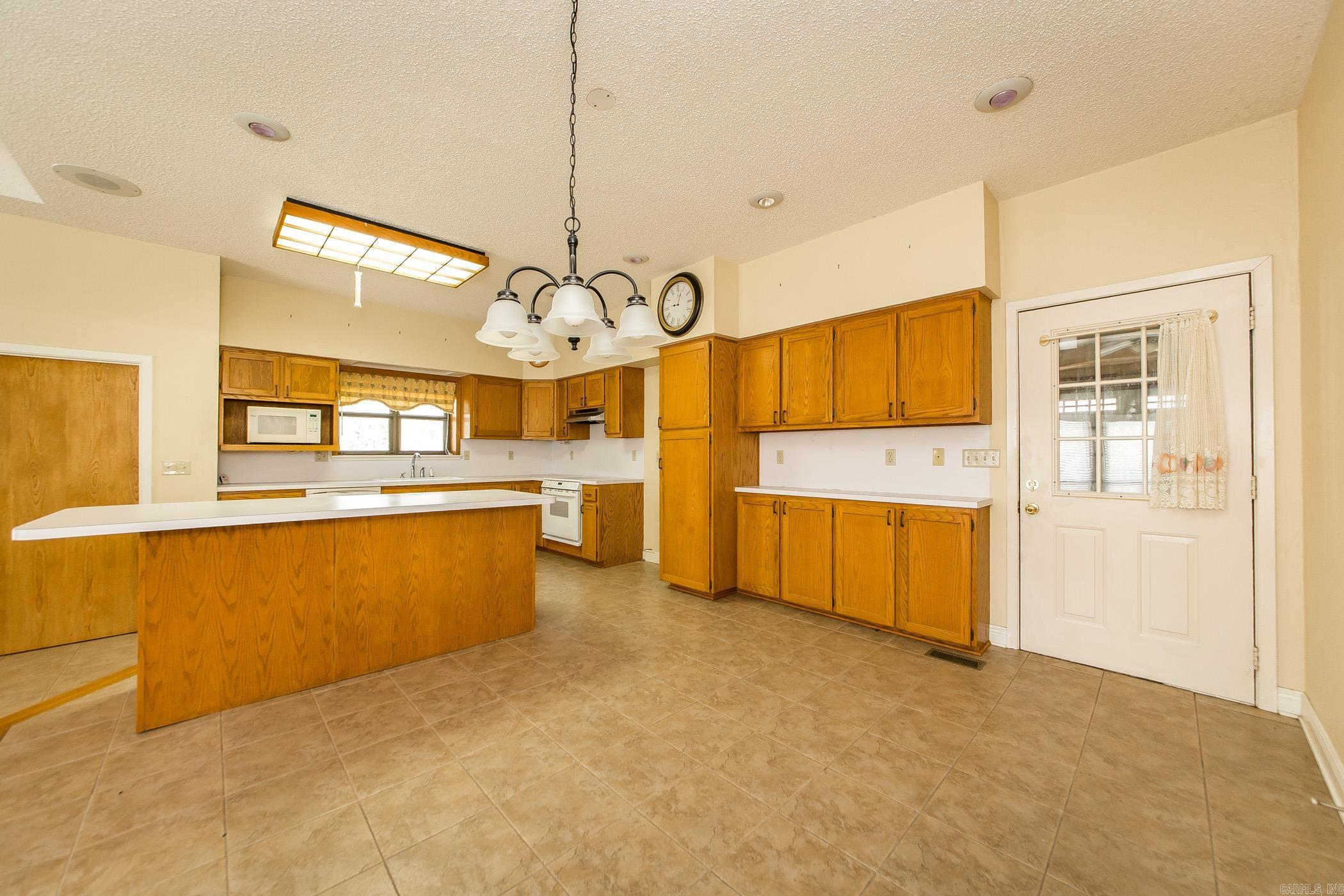 120  Edgemere  Fairfield Bay, AR