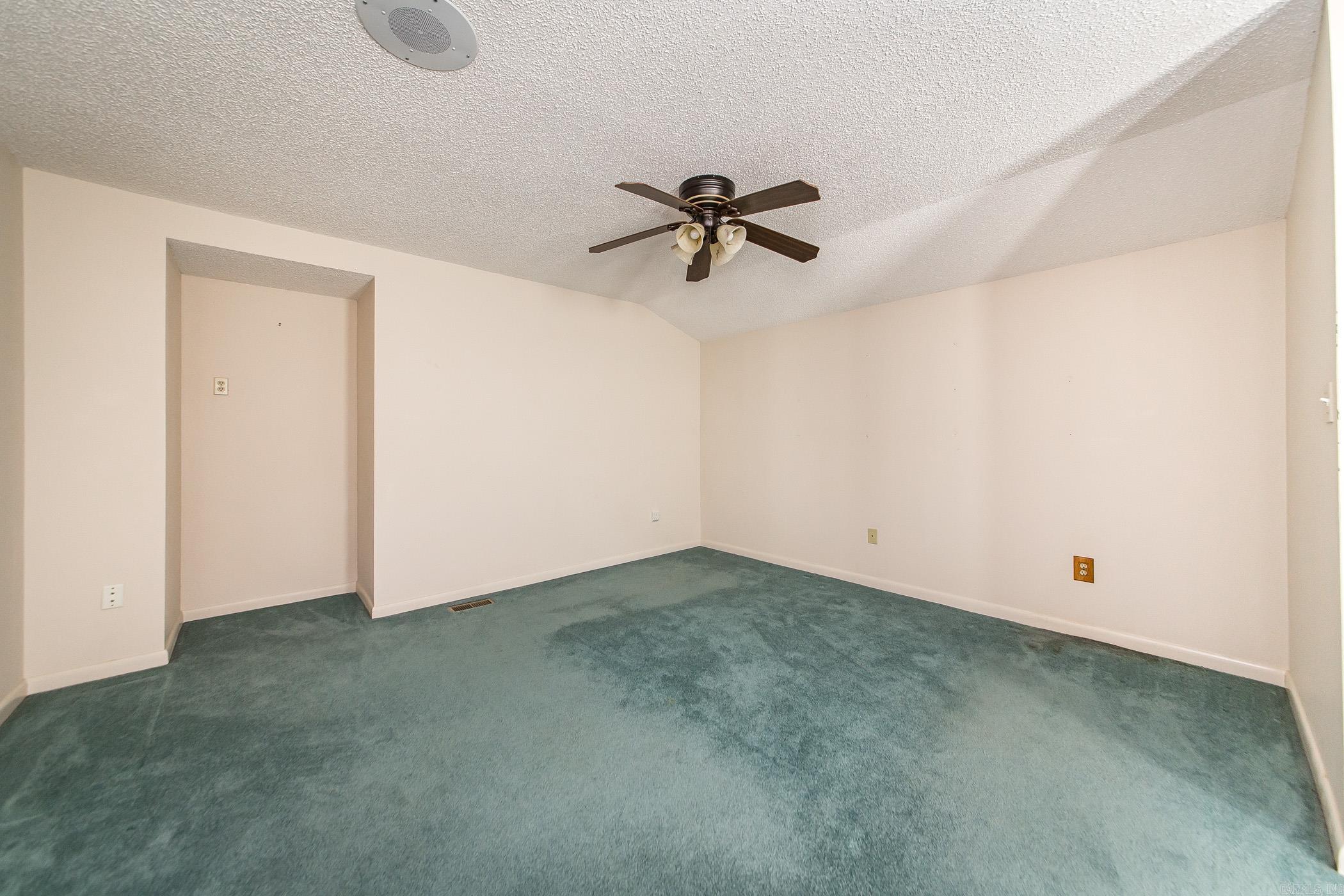 120  Edgemere  Fairfield Bay, AR