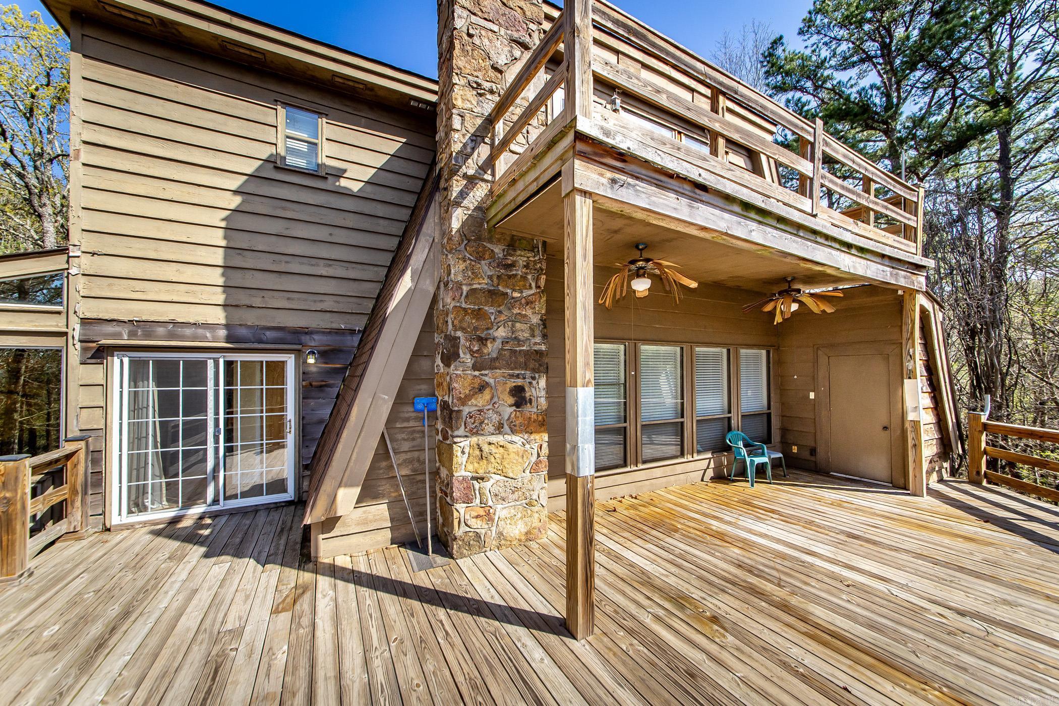 120  Edgemere  Fairfield Bay, AR