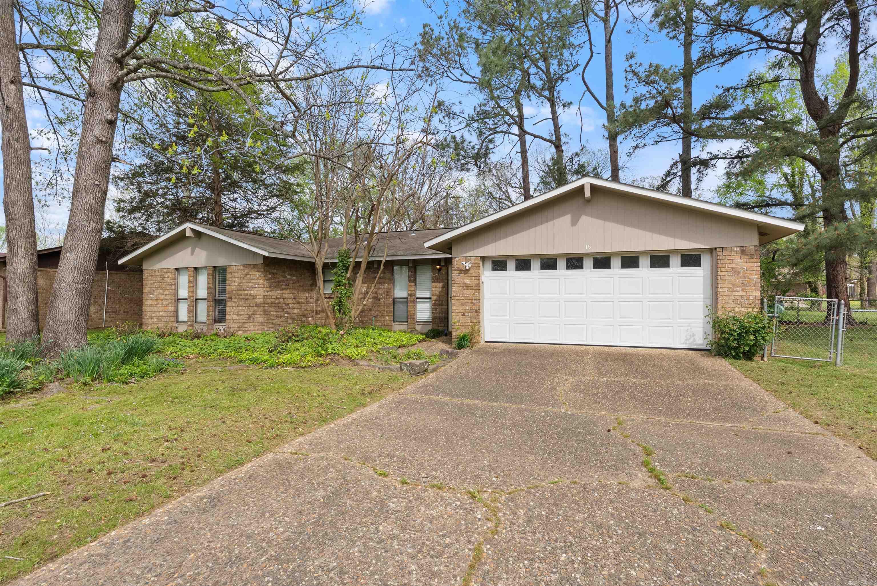 15  Cherryridge  Jacksonville, AR
