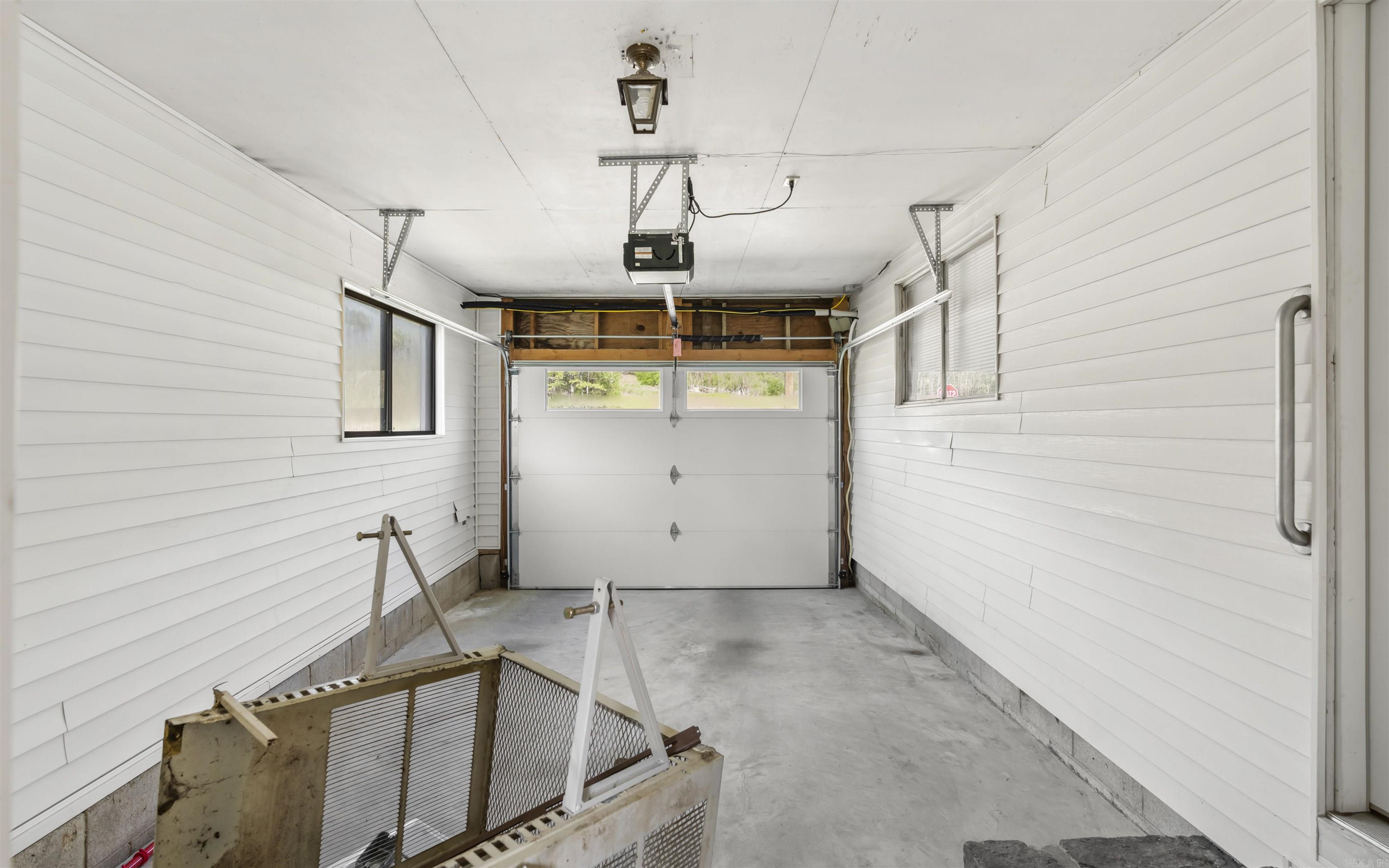 1660  Deerpark  Hot Springs, AR