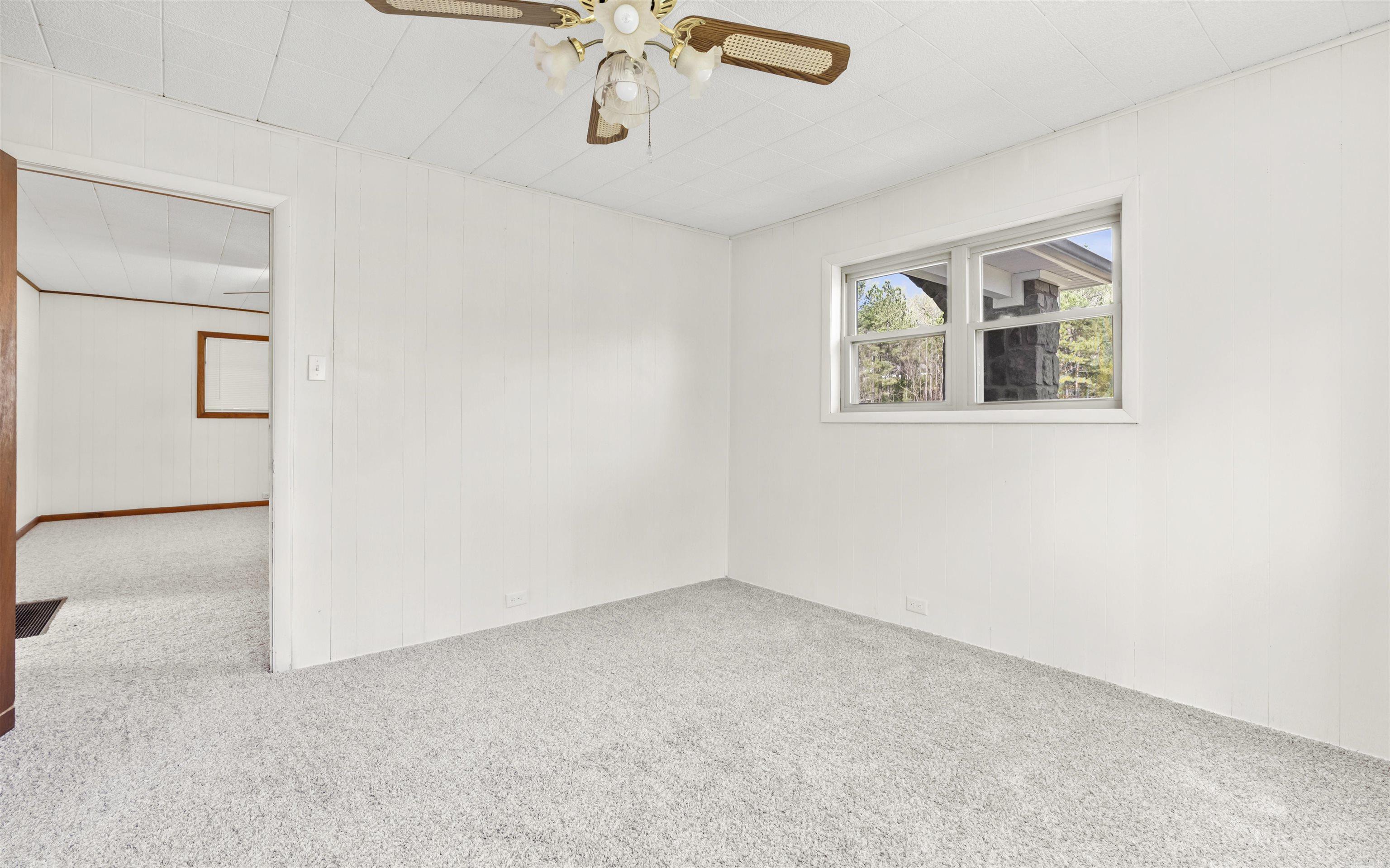 1660  Deerpark  Hot Springs, AR