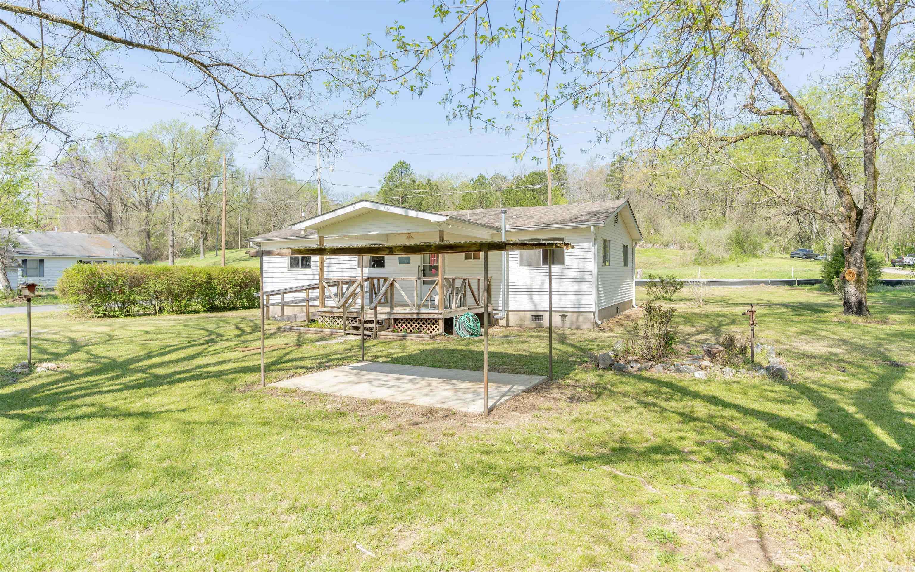 1660  Deerpark  Hot Springs, AR