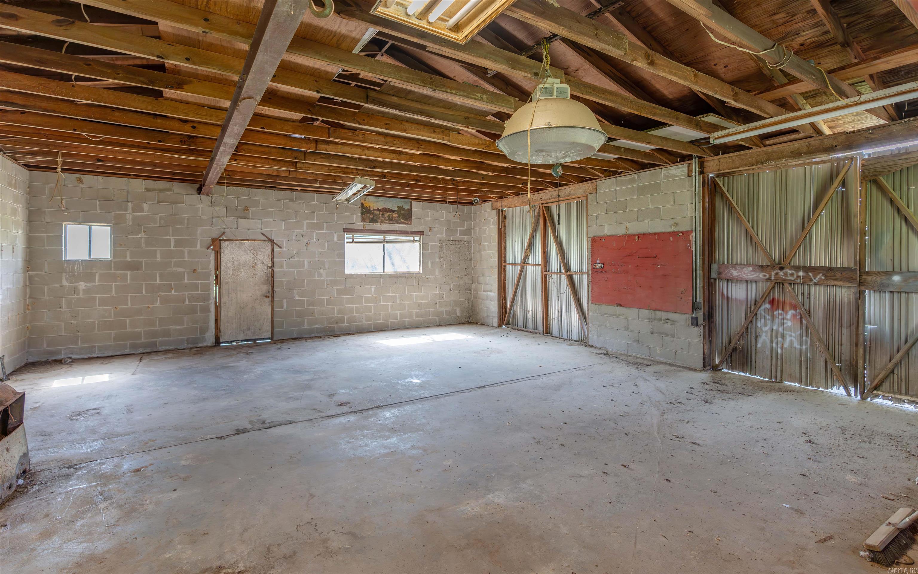 1660  Deerpark  Hot Springs, AR