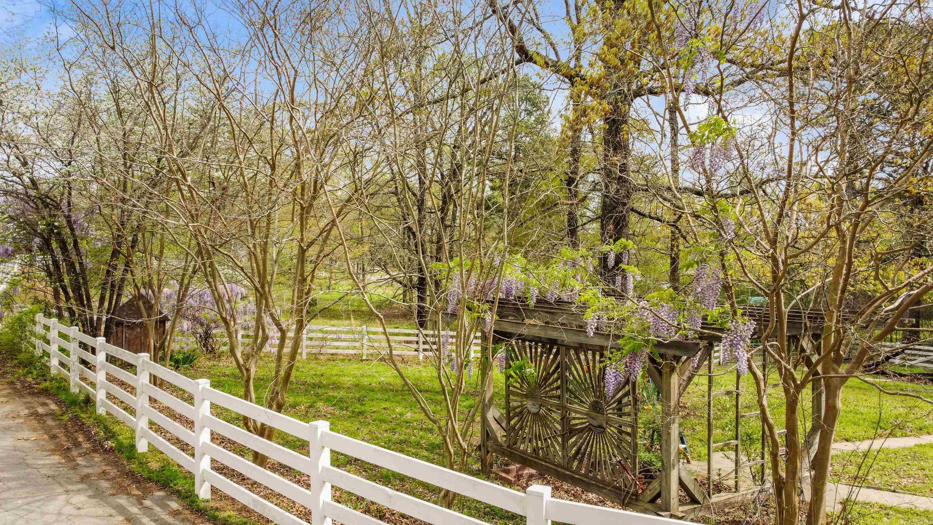3613 Northlake Road Alexander, AR 72002