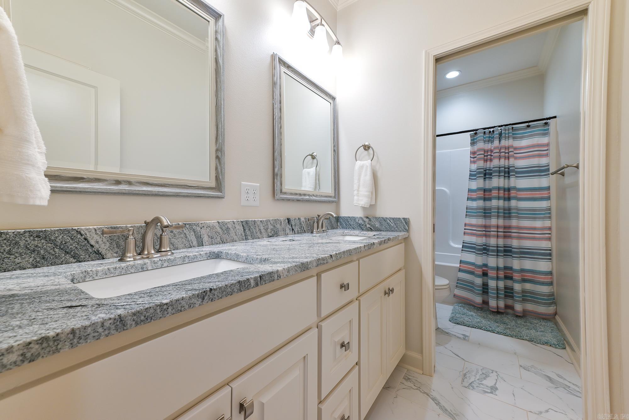 411  Sienna Lake Dr  Little Rock, AR