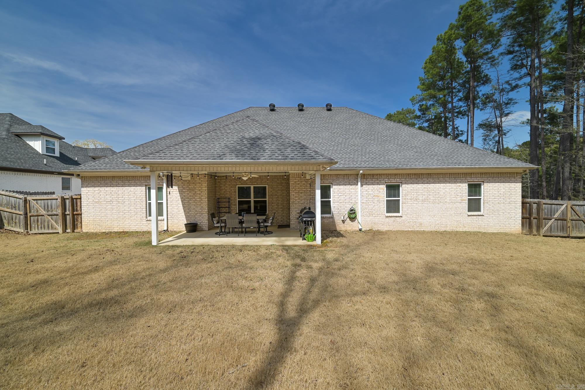 411  Sienna Lake Dr  Little Rock, AR