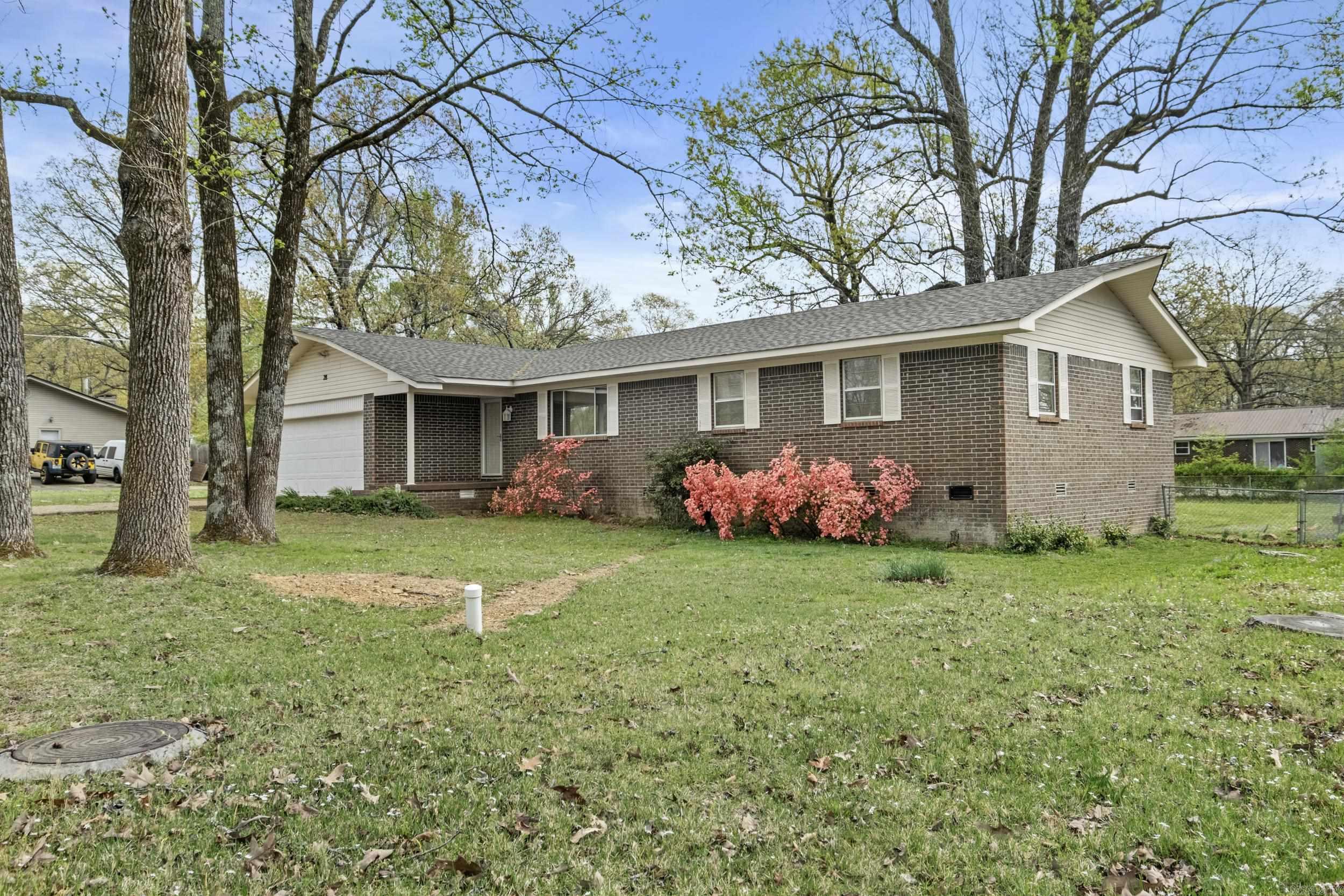 28  Sheraton Oaks  Sherwood, AR