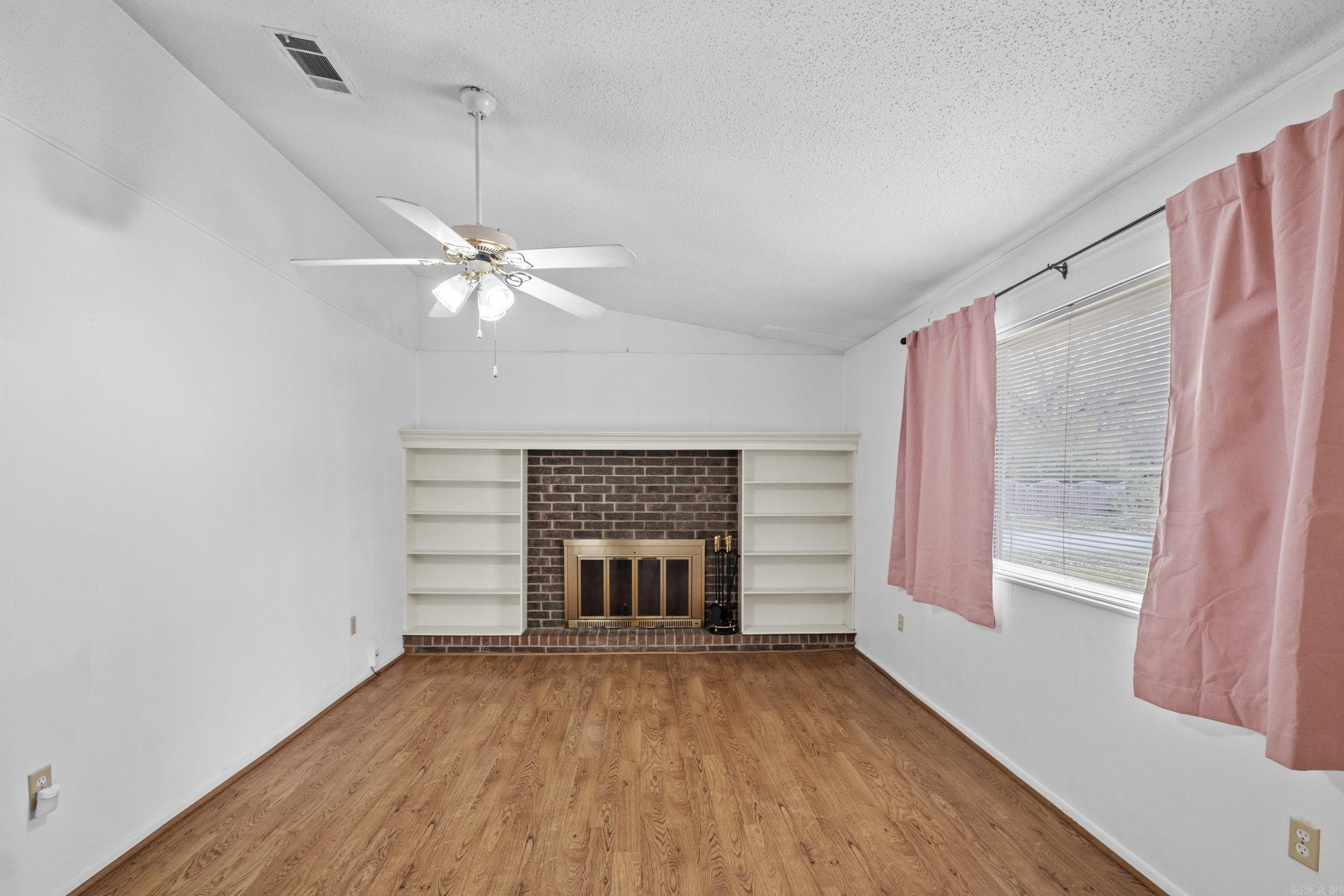 28  Sheraton Oaks  Sherwood, AR