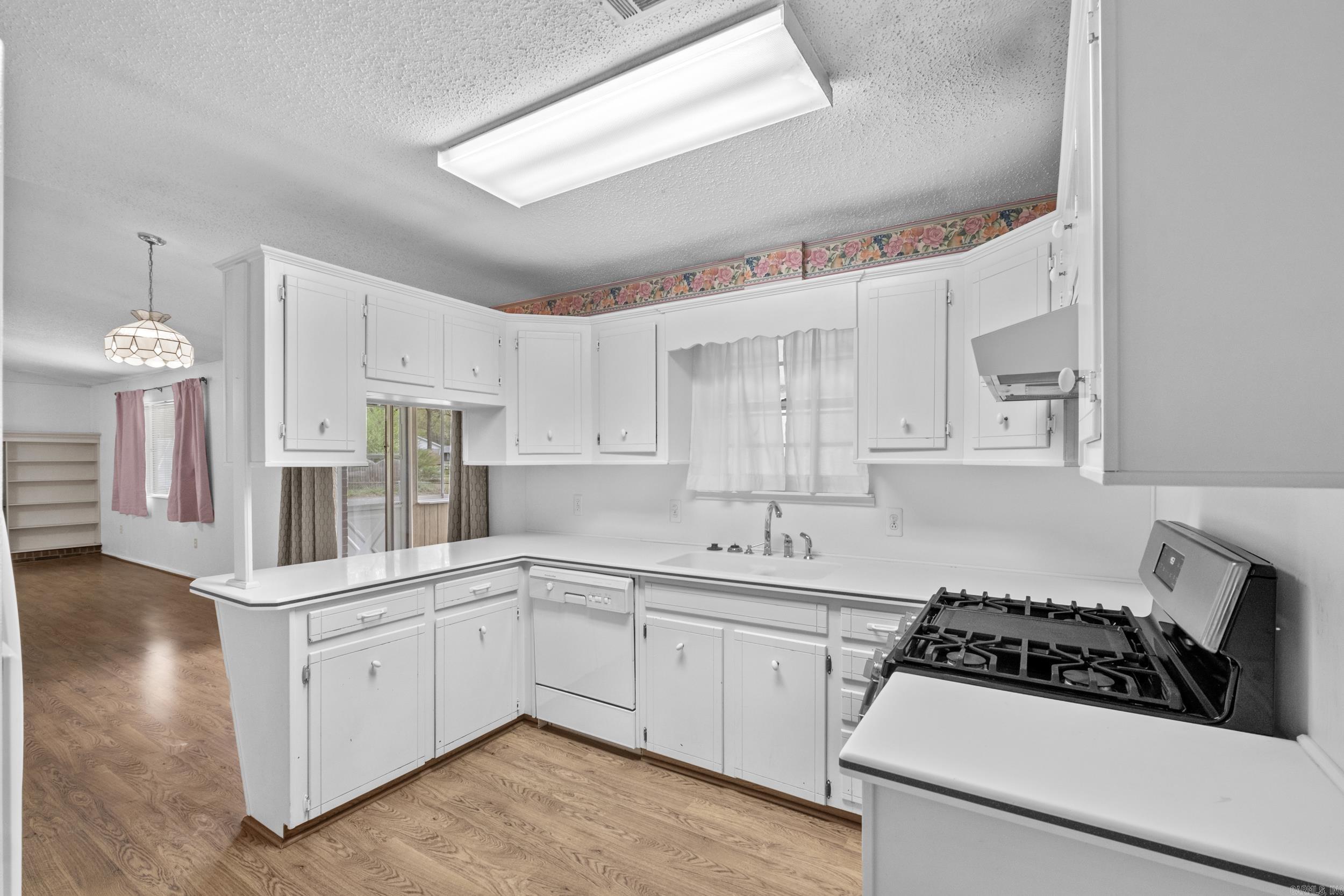 28  Sheraton Oaks  Sherwood, AR