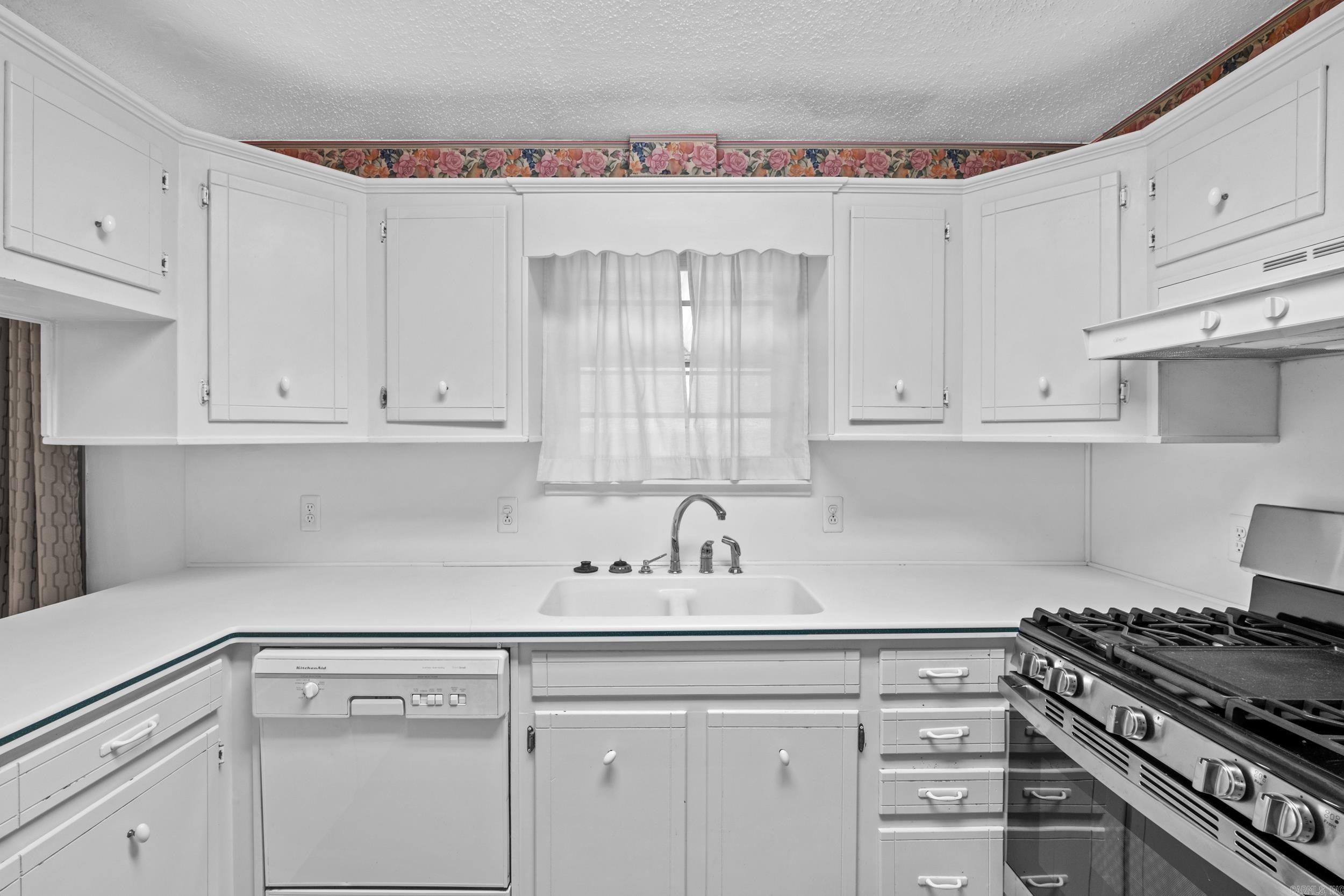 28  Sheraton Oaks  Sherwood, AR