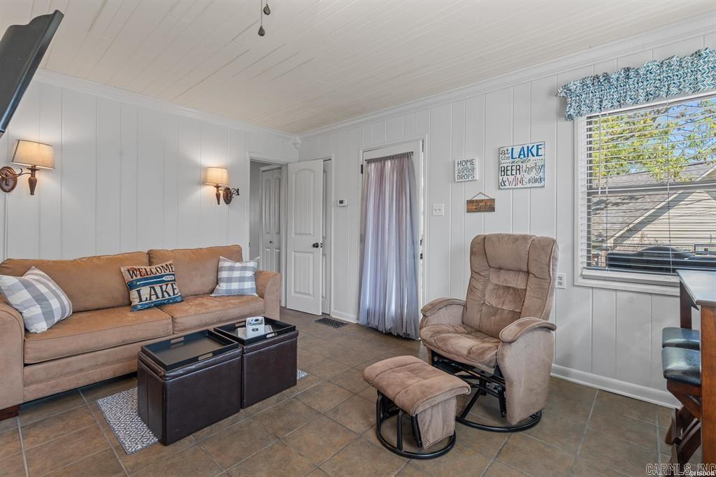 105  Chambers  Hot Springs, AR