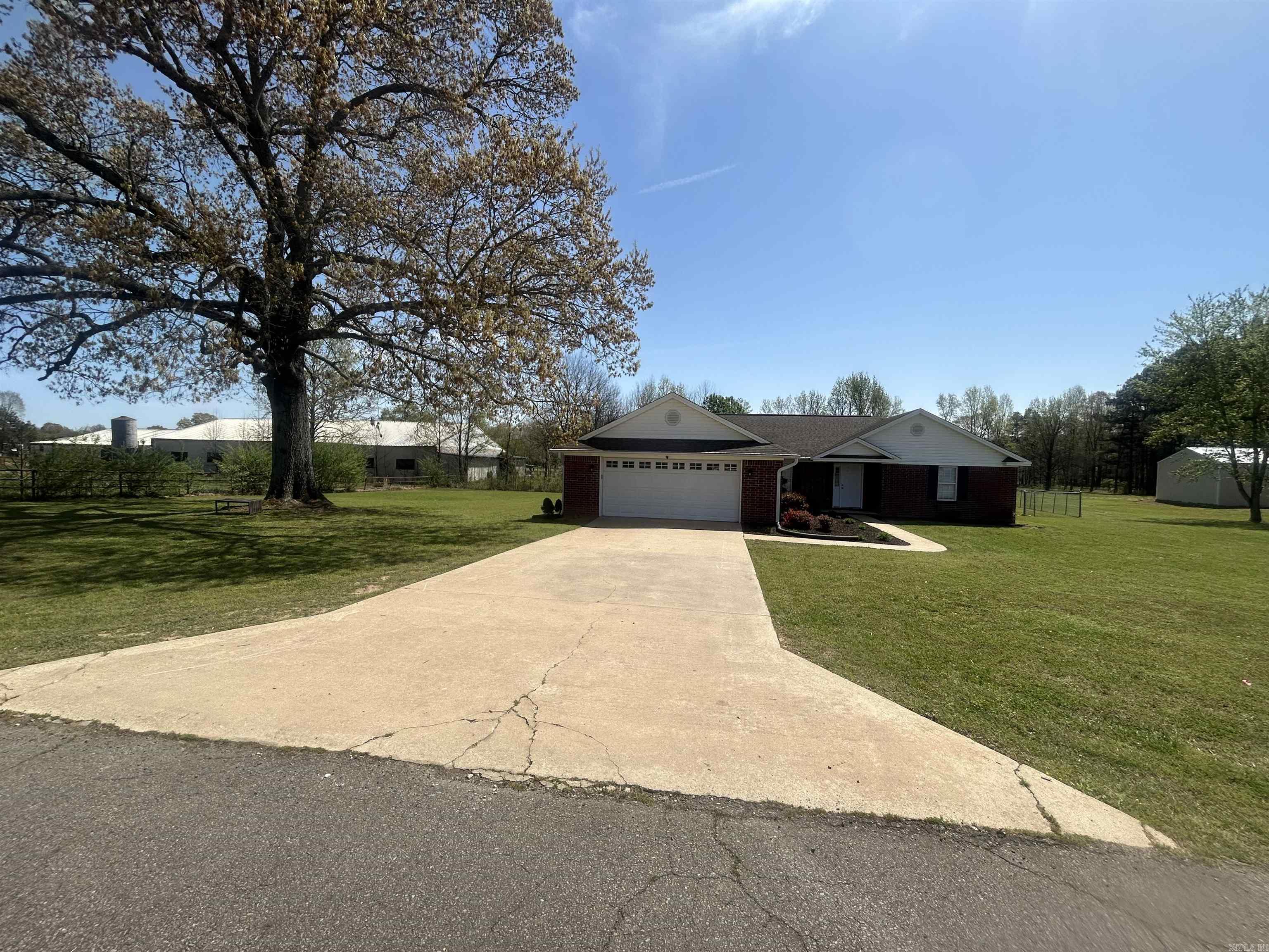 105  Centerview  Searcy, AR