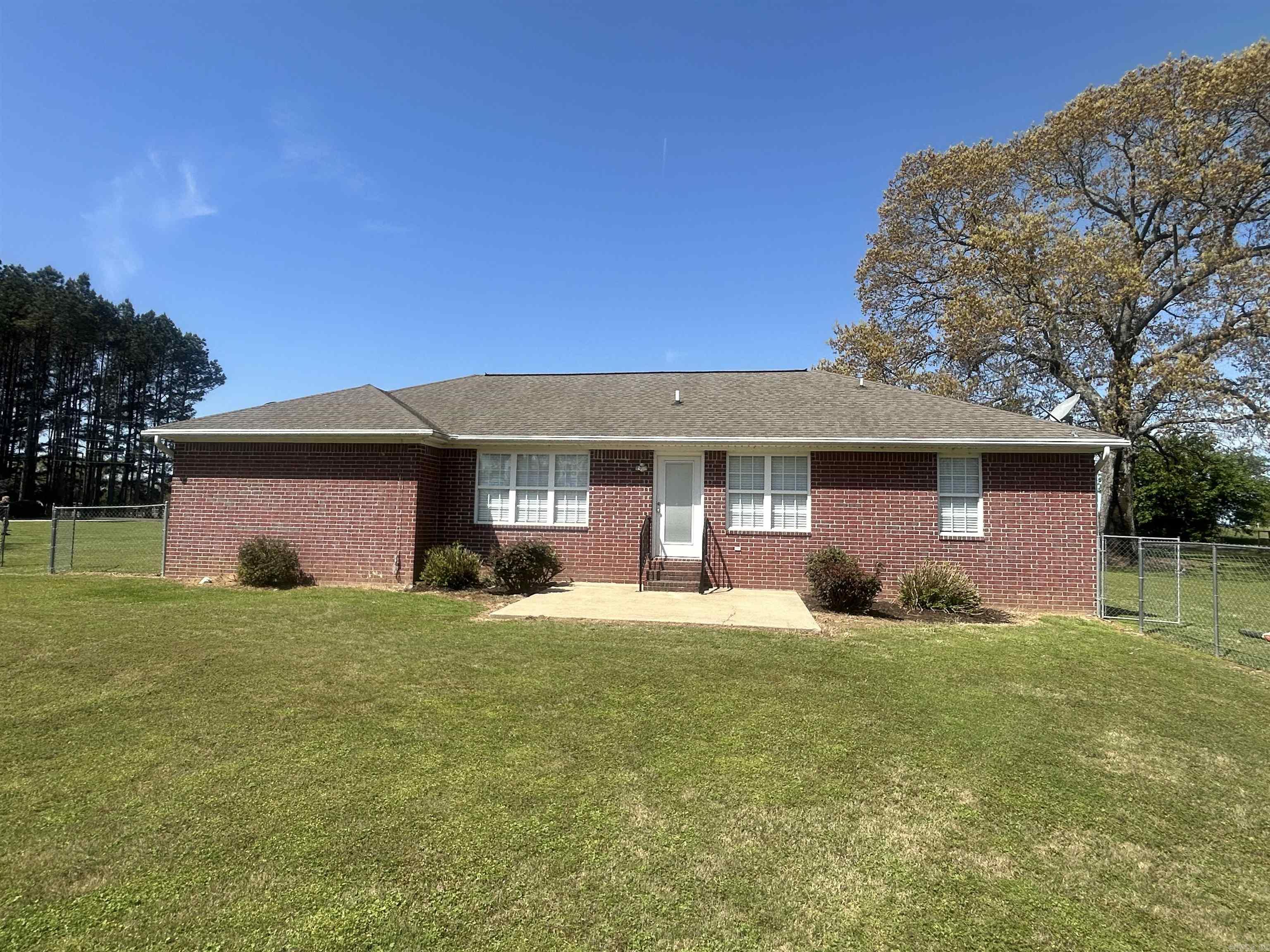 105  Centerview  Searcy, AR