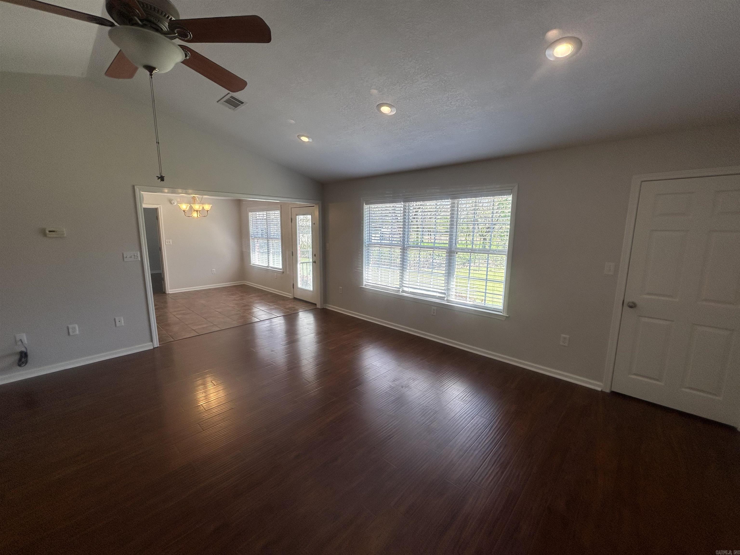 105  Centerview  Searcy, AR