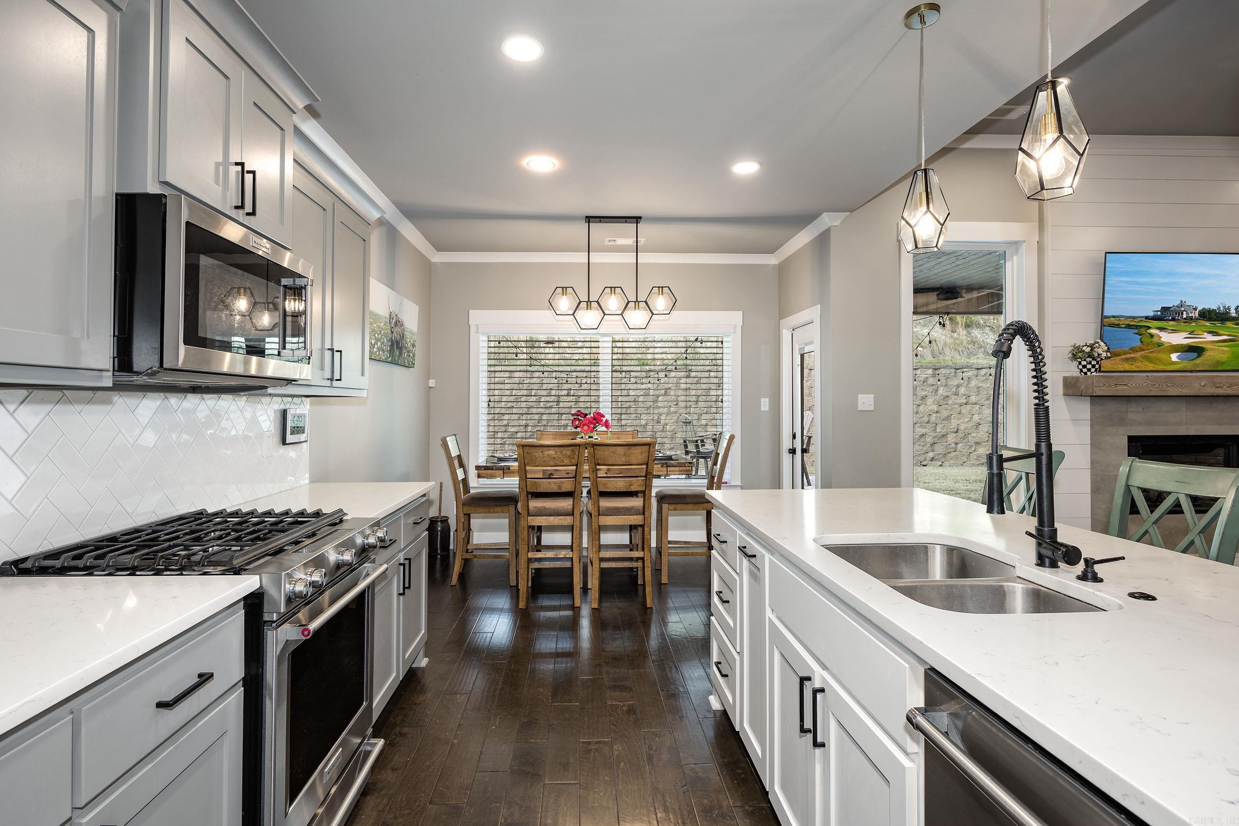 18906  Lochridge  Little Rock, AR