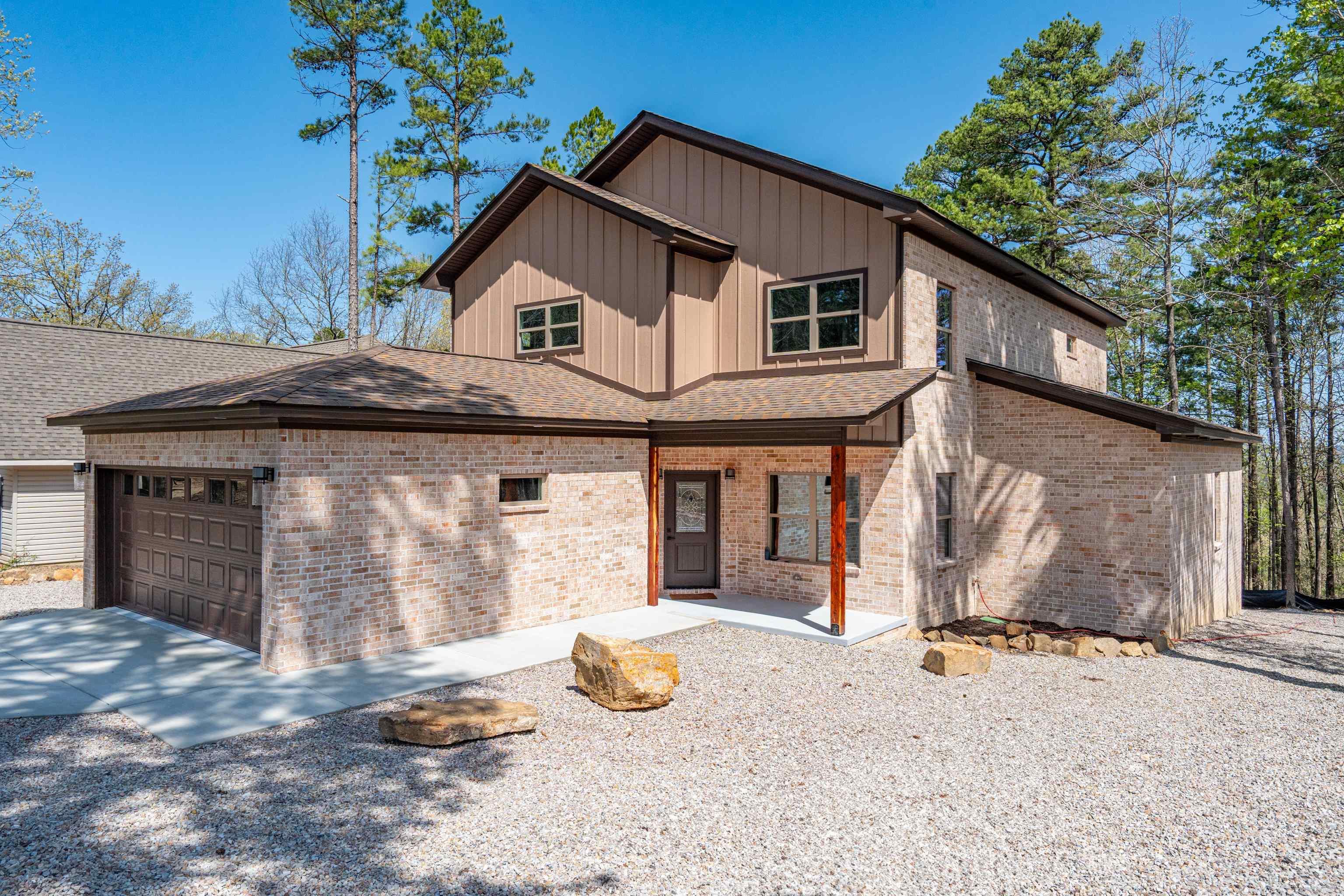 44  Alicante  Hot Springs Village, AR