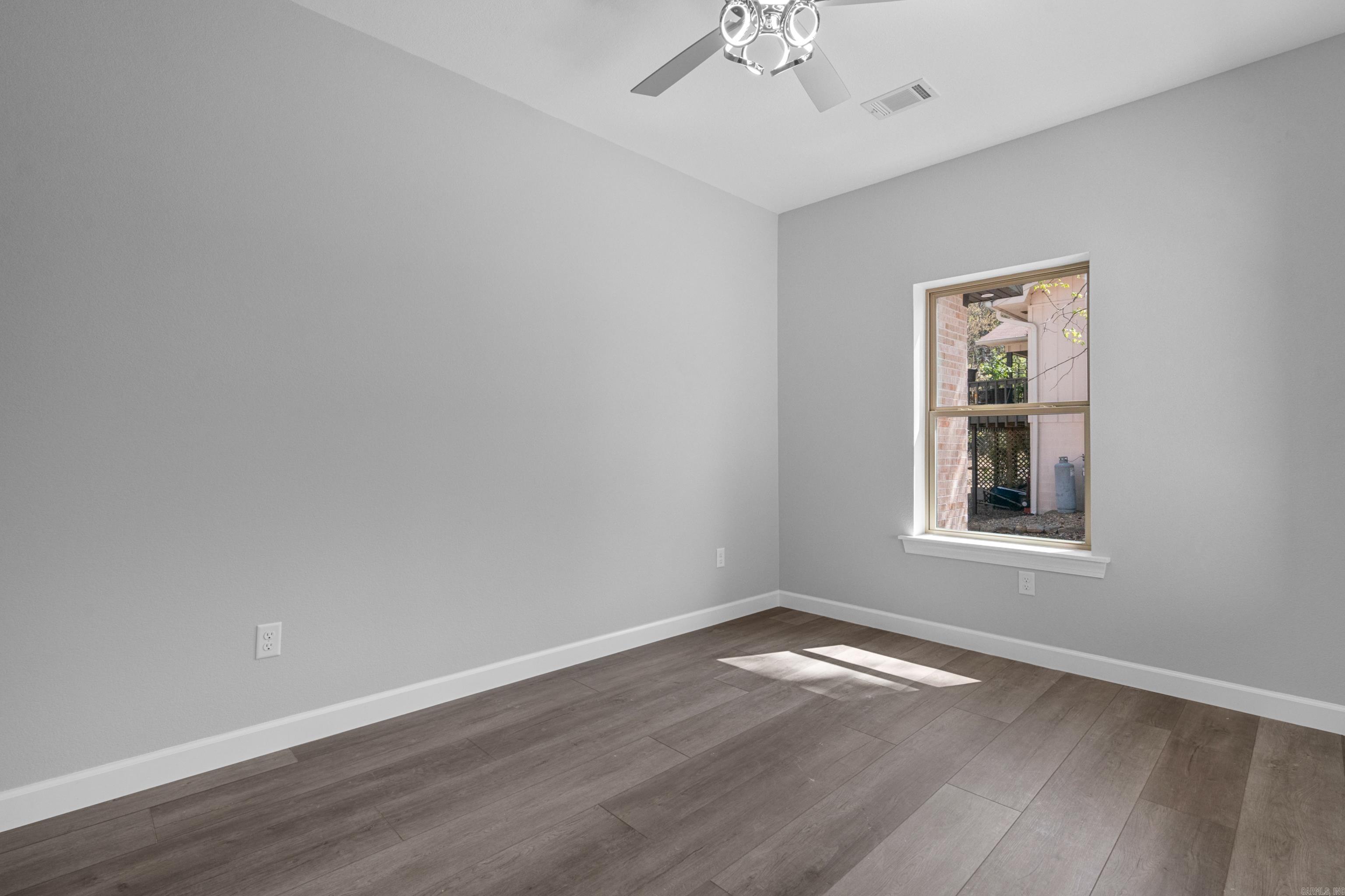 44  Alicante  Hot Springs Village, AR