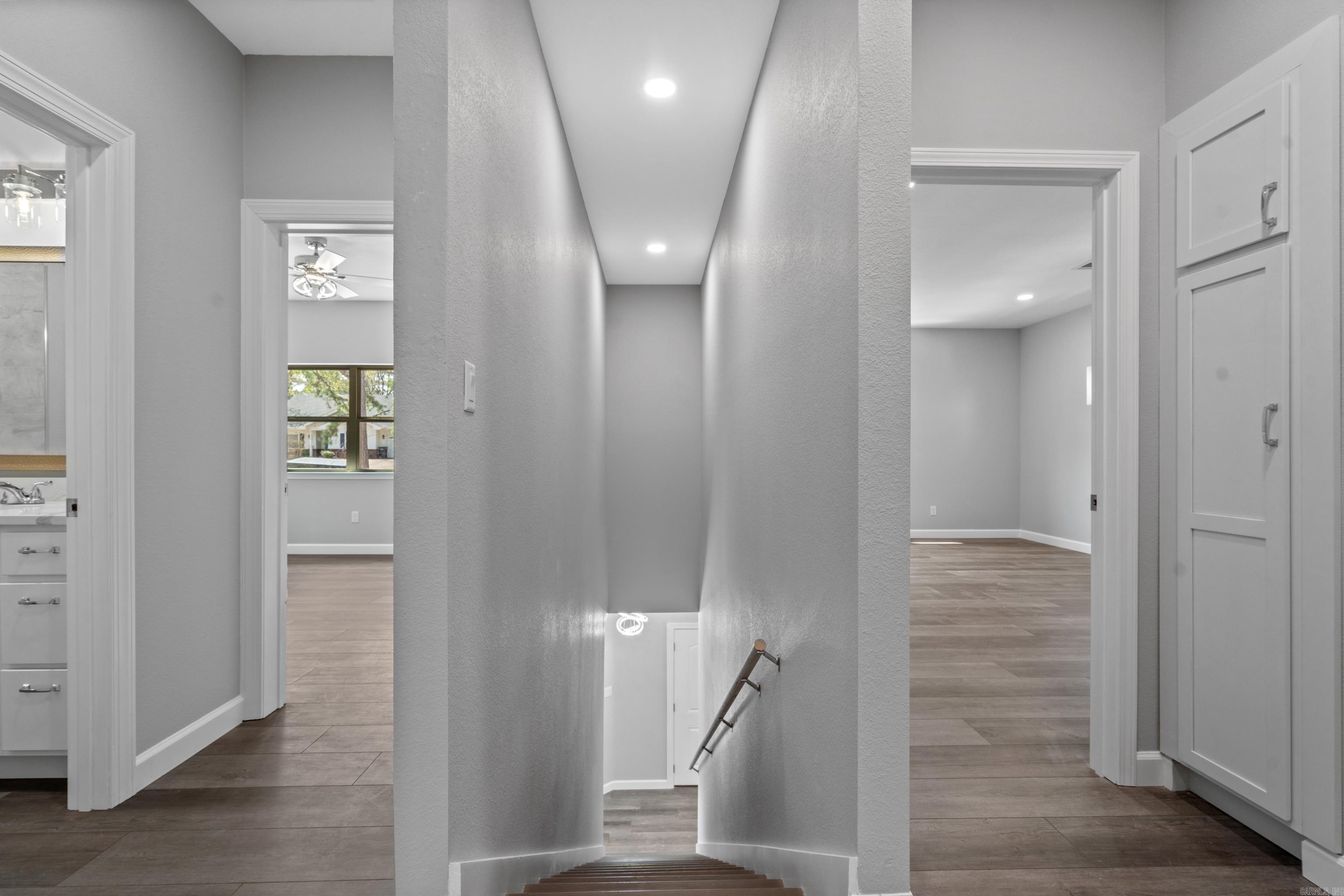 44  Alicante  Hot Springs Village, AR