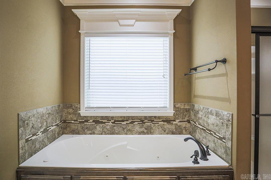 1104  Nature  Benton, AR