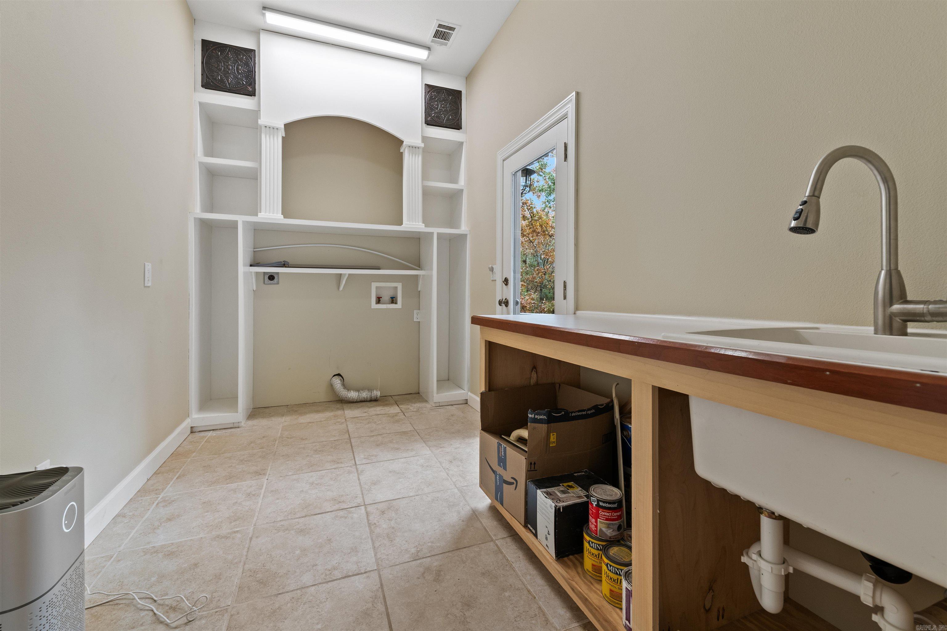 227  Hilltop Road  Cabot, AR