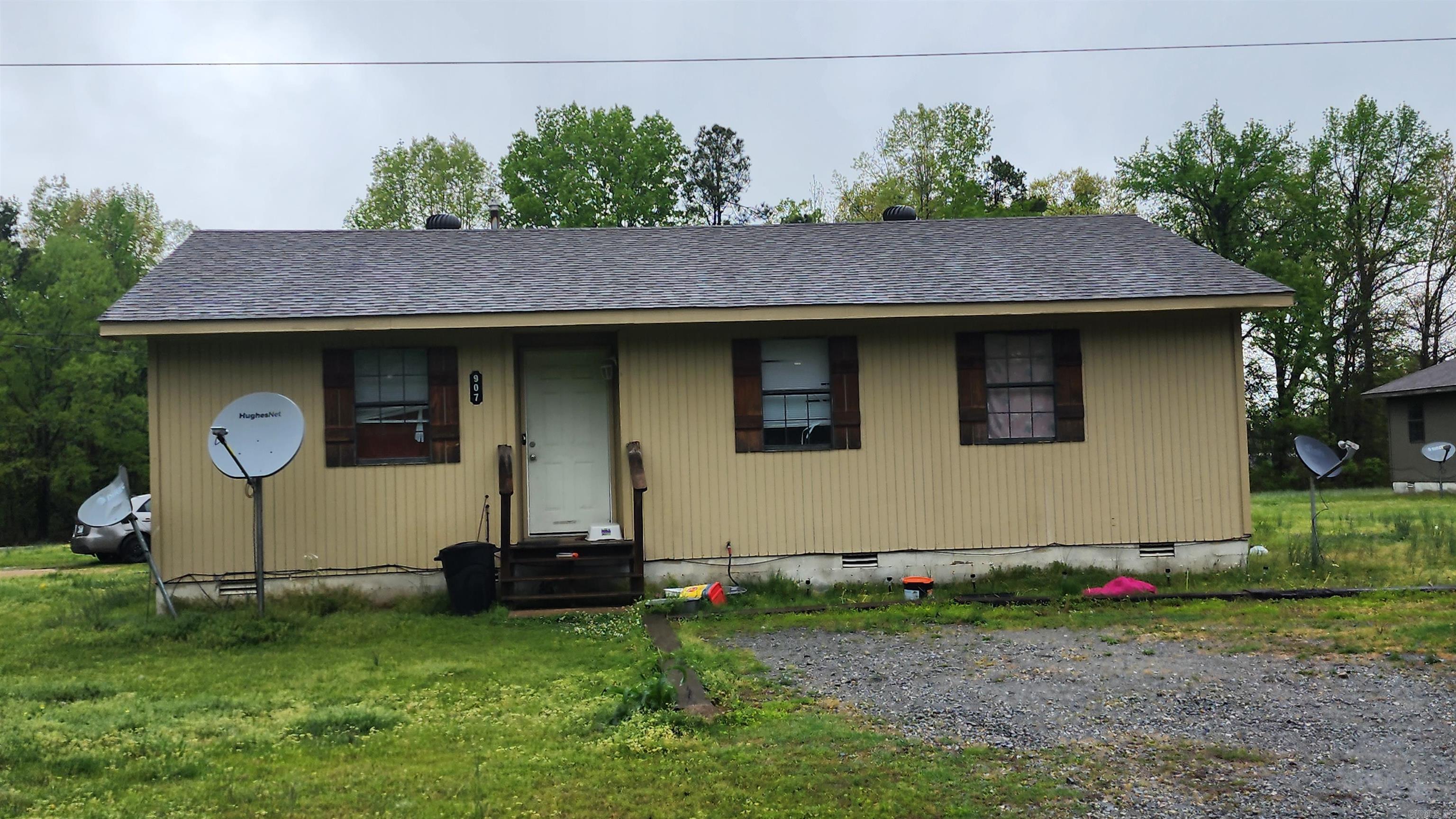 300  Mo  Star City, AR