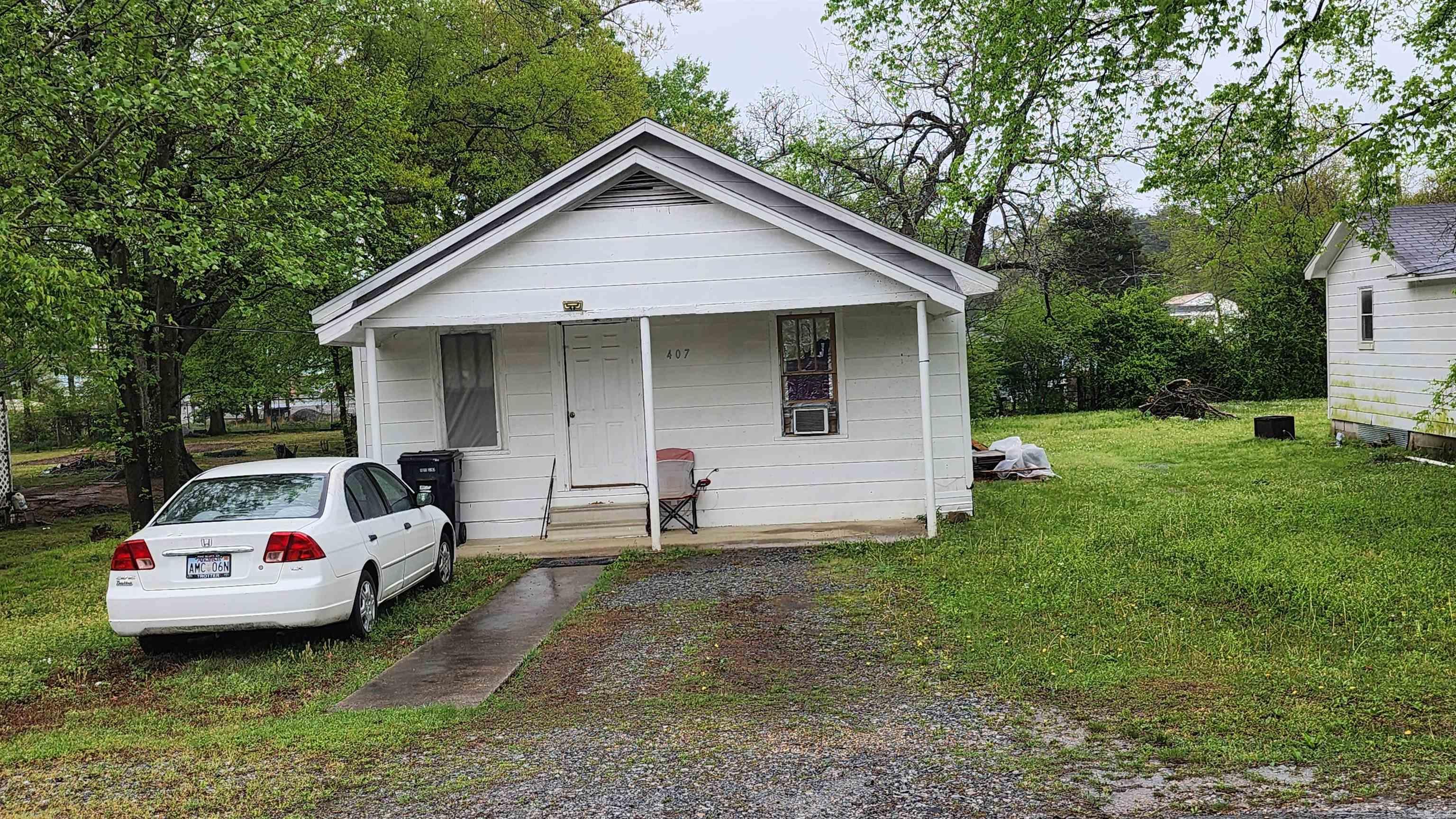 300  Mo  Star City, AR