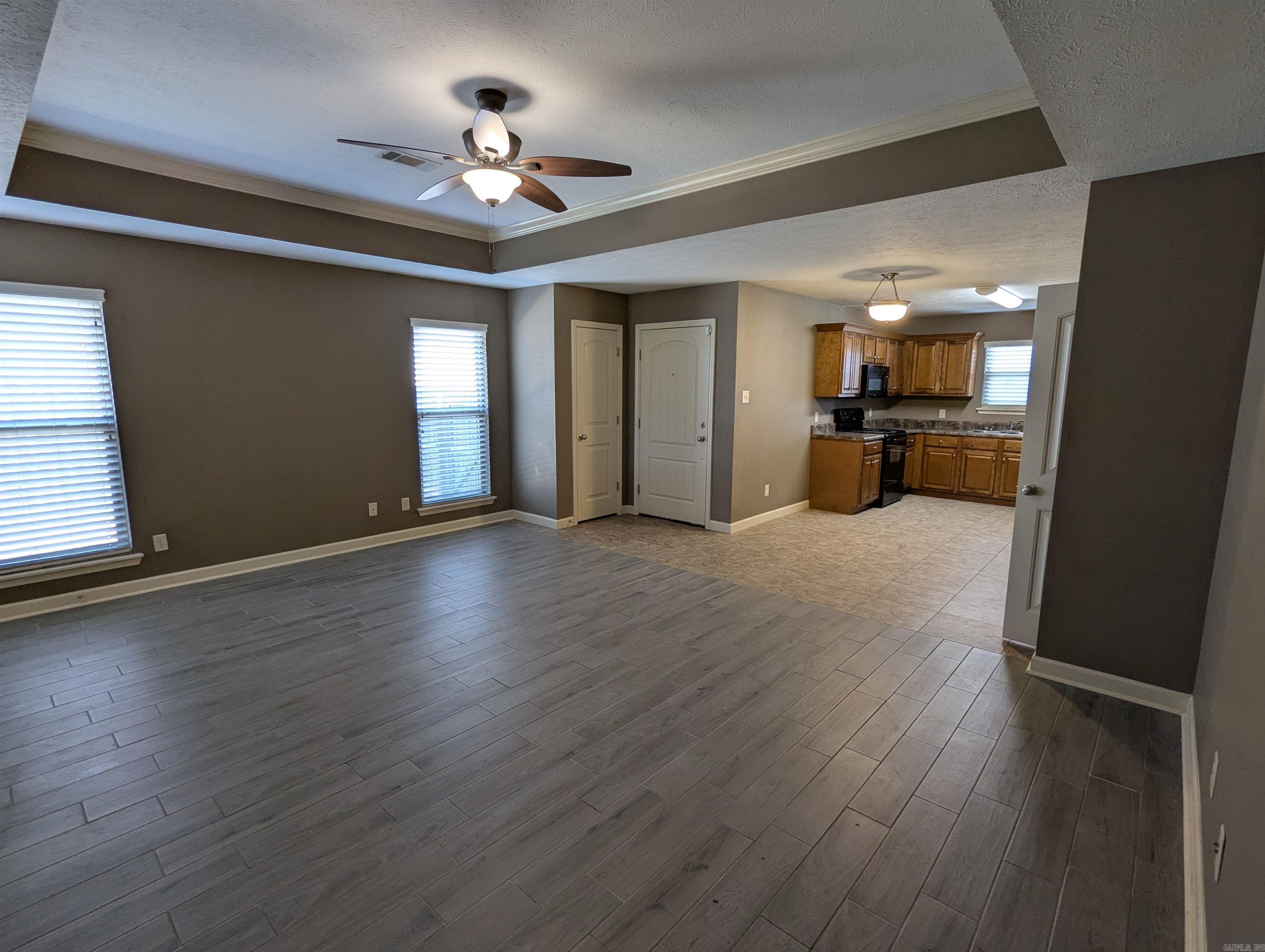 2325  Linda  Conway, AR