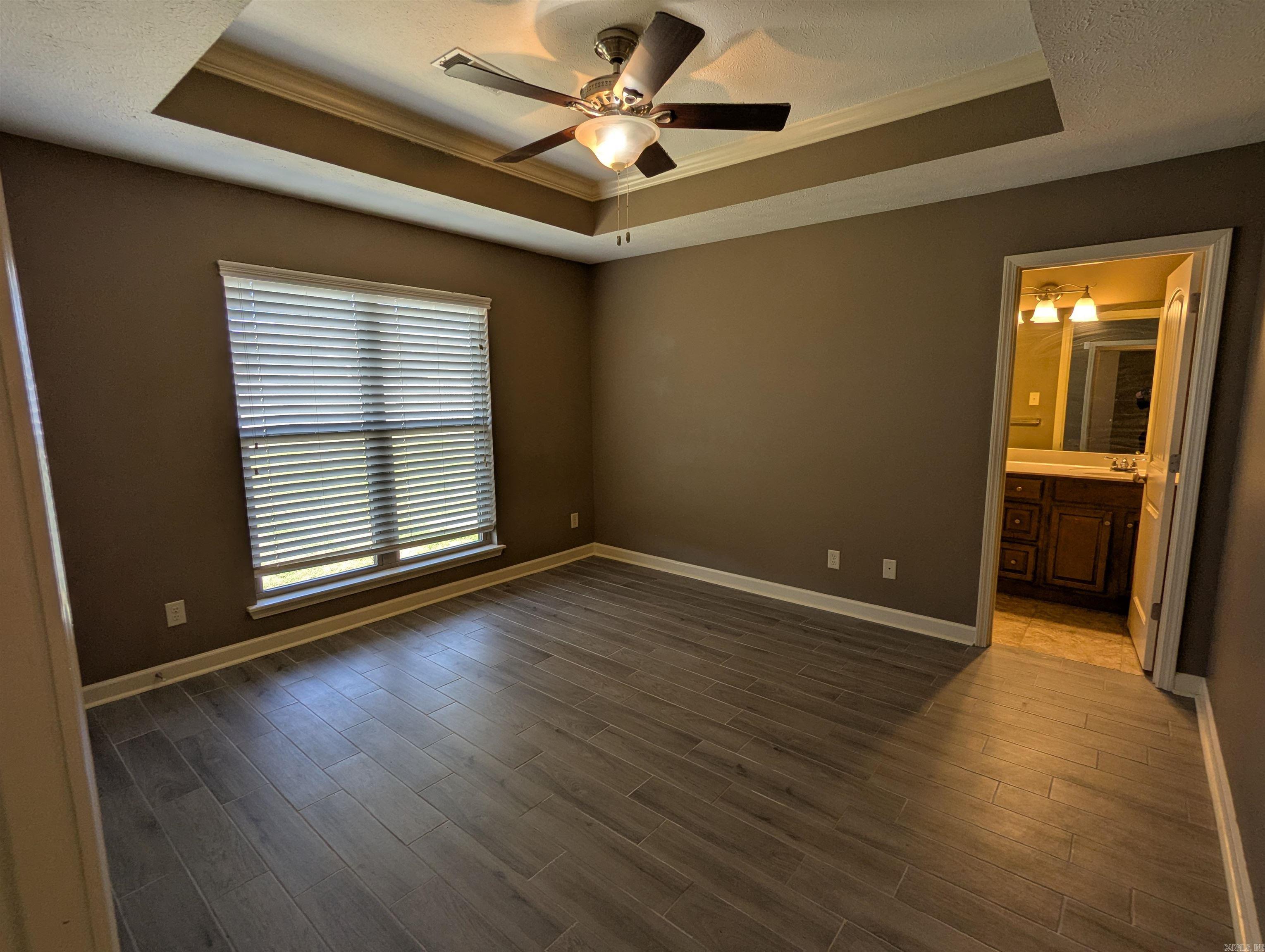 2325  Linda  Conway, AR