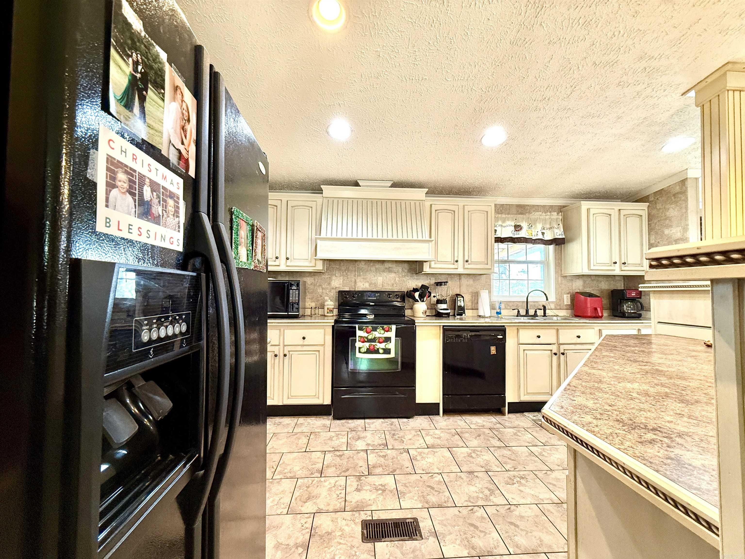 146  Foxbrook Ct  Pearcy, AR