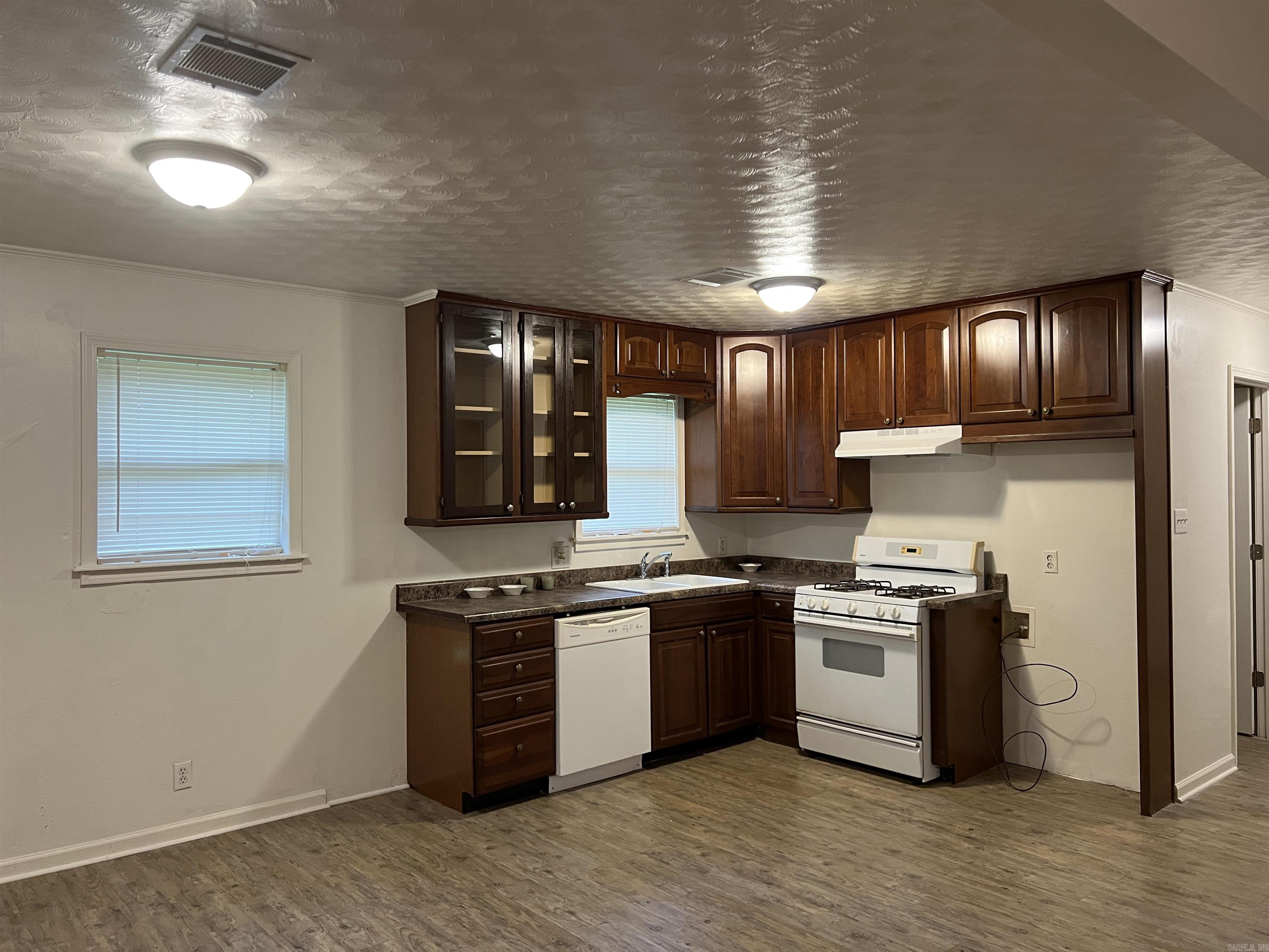 2706  Claremont  Pine Bluff, AR