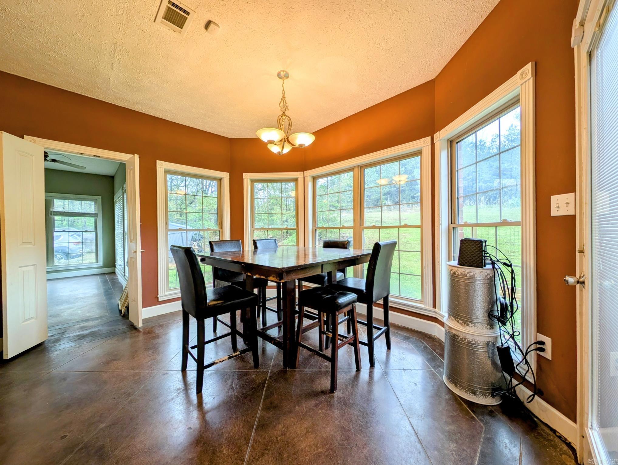 130 Blue Diamond Drive Morrilton, AR 72110